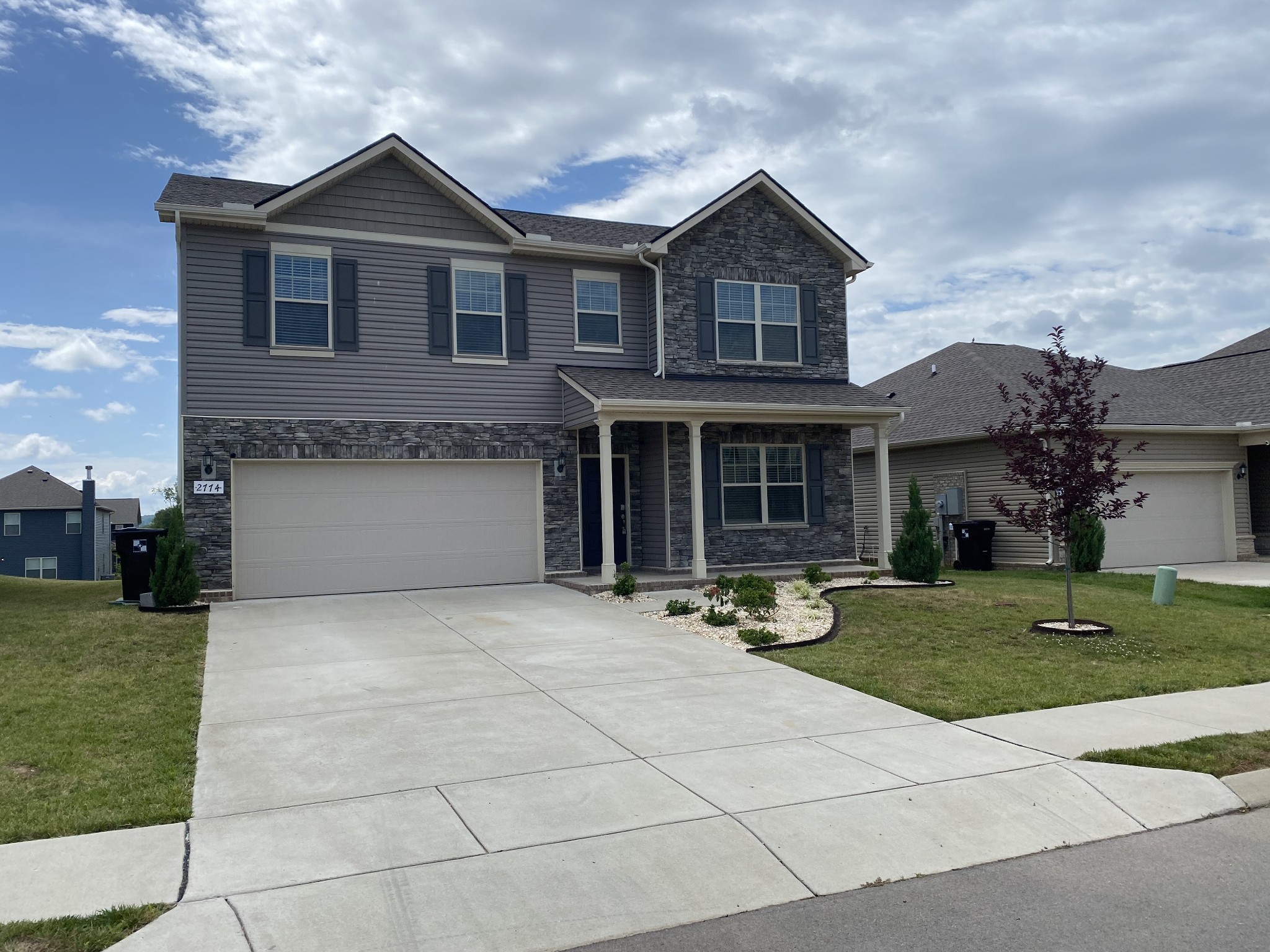 2774 Nottingham Dr Property Photo