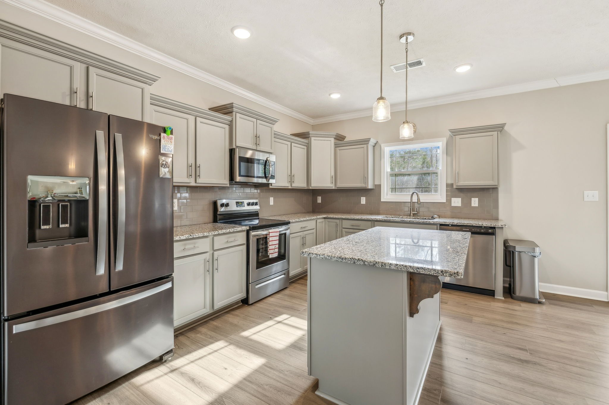 1025 Brightwood Ct Property Photo 11