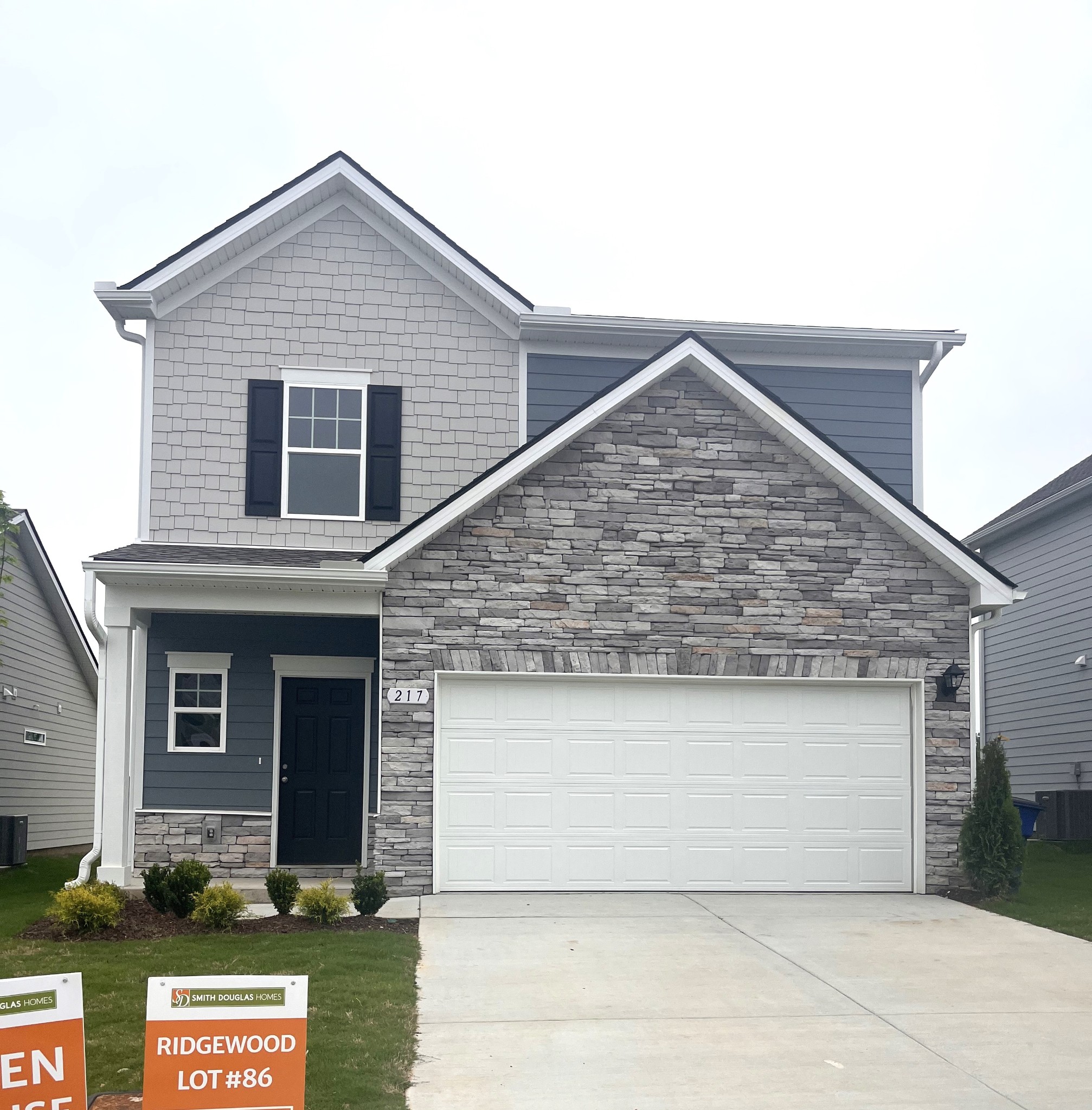 217 Hillview Avenue Property Photo