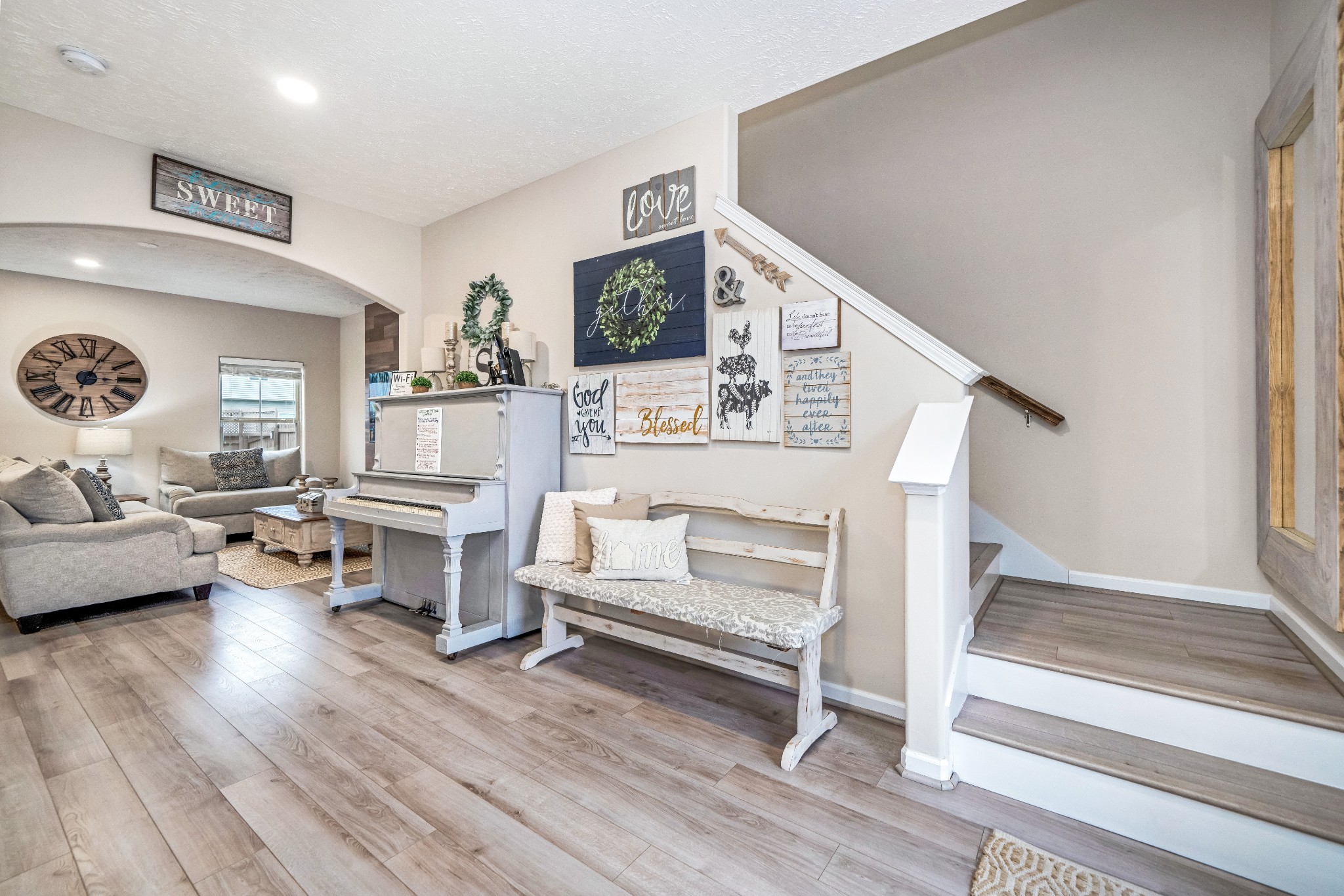 4218 Golden Sun Ct Property Photo 4