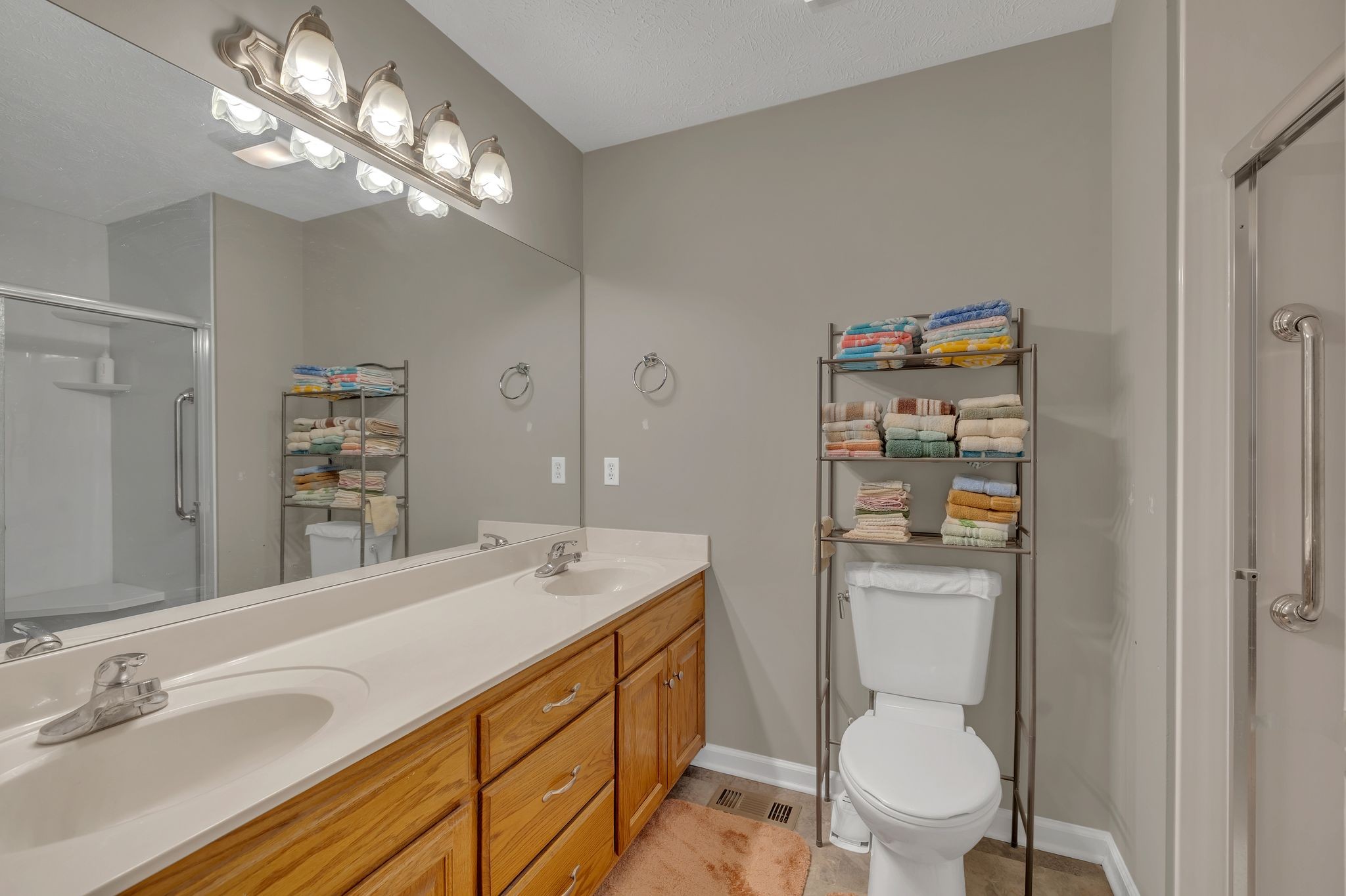 600 Indian Springs Cir Property Photo 17