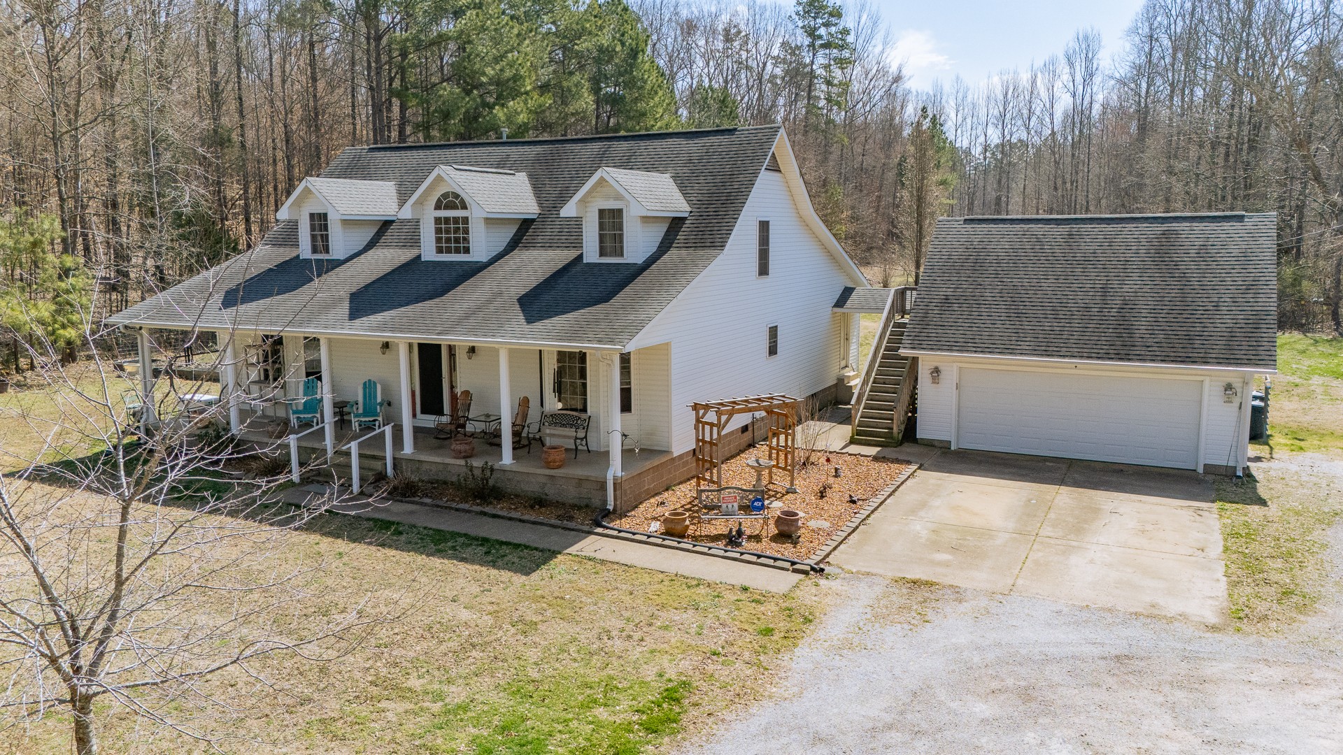 70 Mosier Ln Property Photo