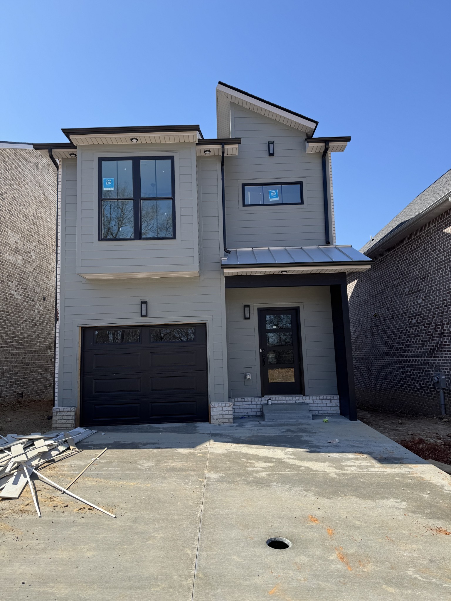 12 Holland Park West Property Photo 1