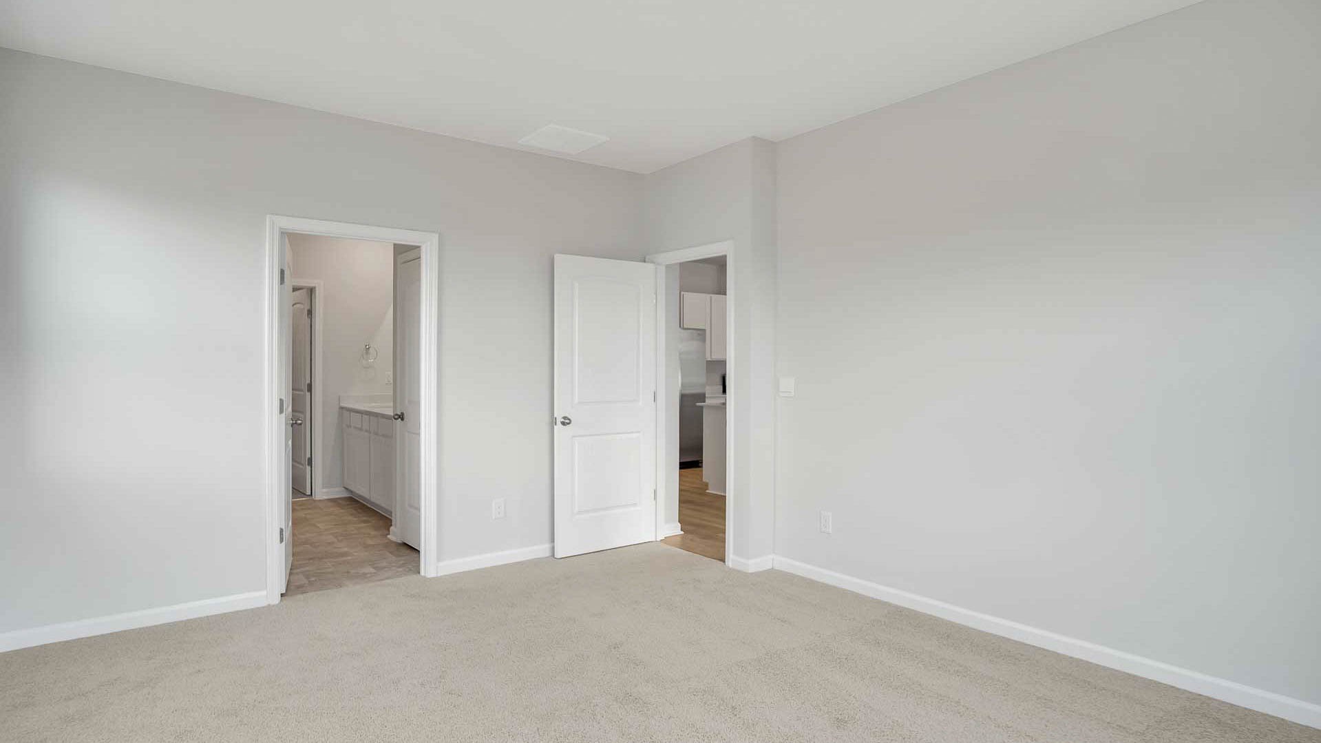 4035 Roane Drive Property Photo 13