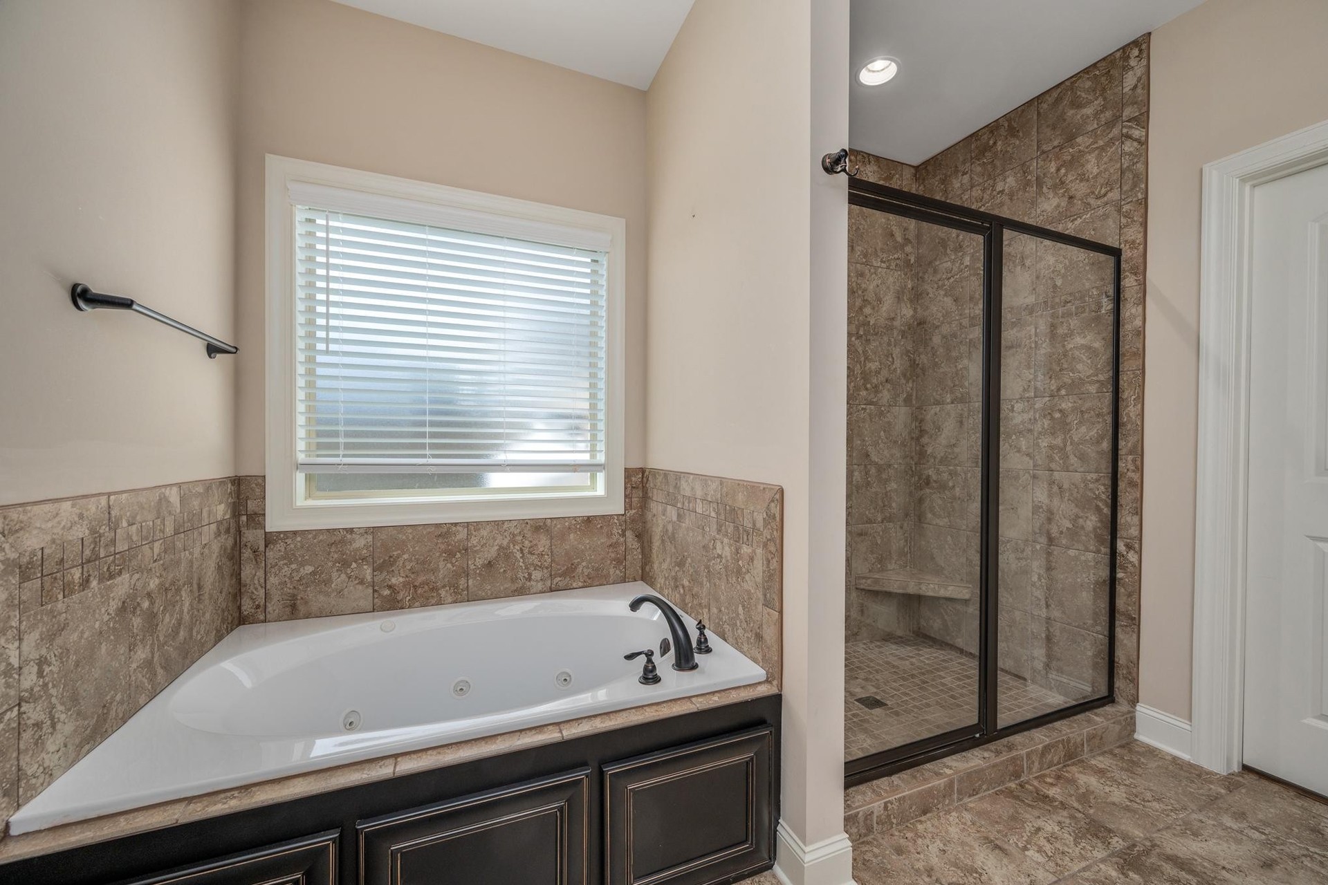 1116 Pegasus Run Property Photo 14