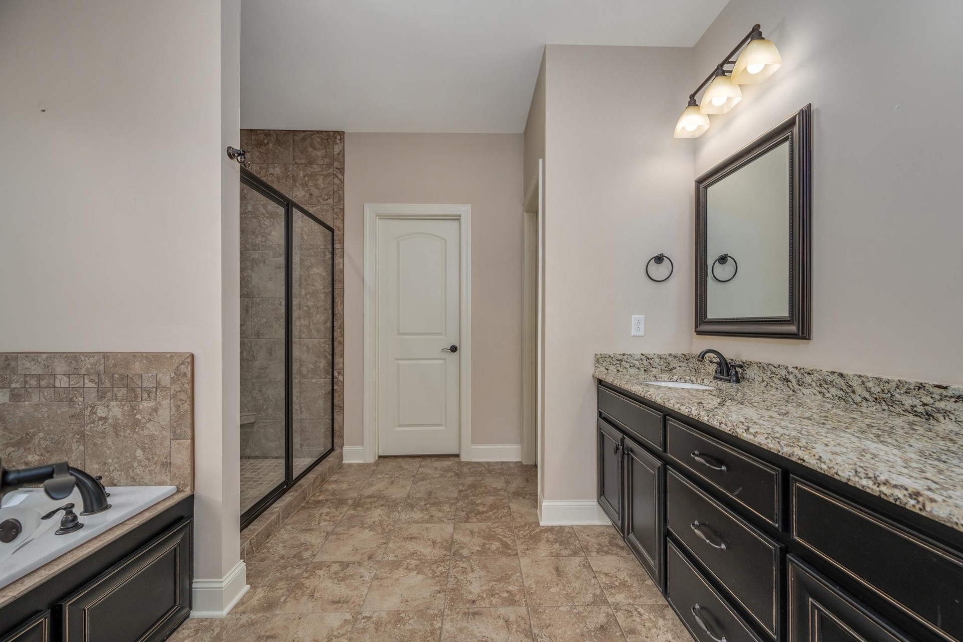 1116 Pegasus Run Property Photo 15