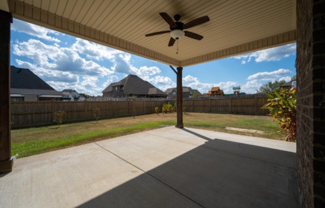 1116 Pegasus Run Property Photo 22
