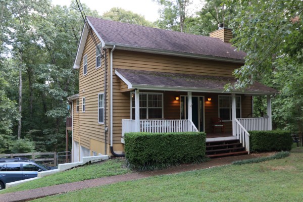 1045 Lonesome Pine Rd Property Photo 1