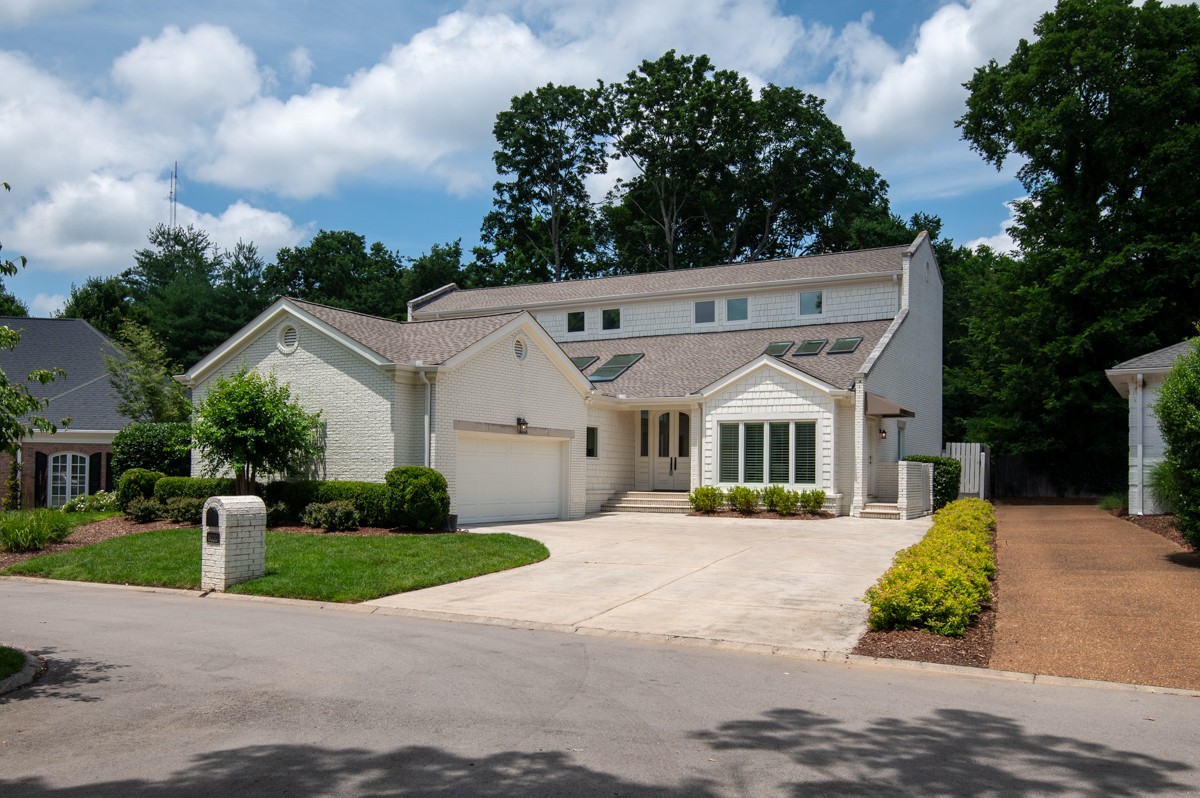 6020 Landmark Pl Property Photo 1