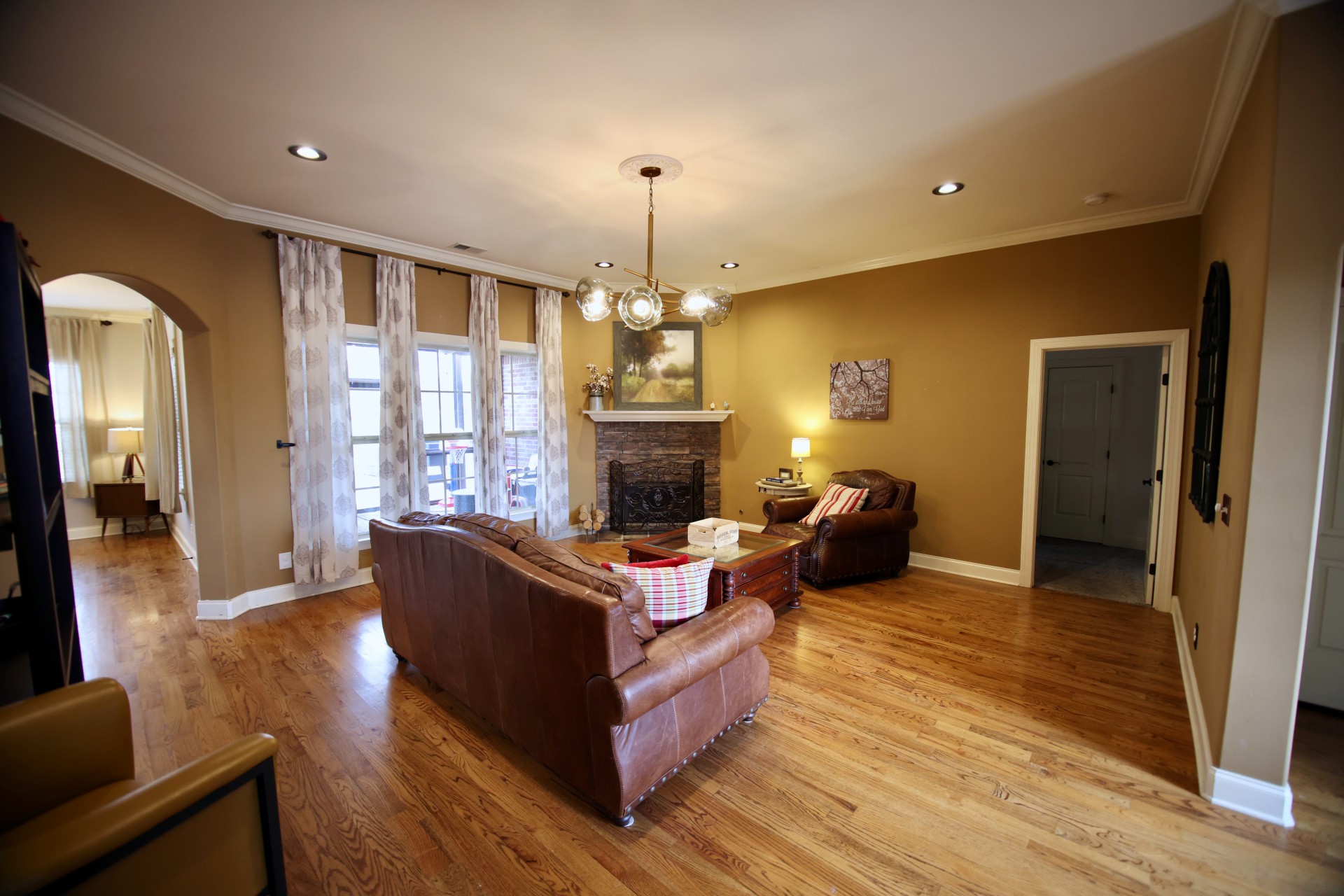 2176 Gorden Xing Property Photo 5