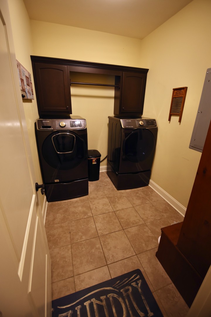 2176 Gorden Xing Property Photo 15