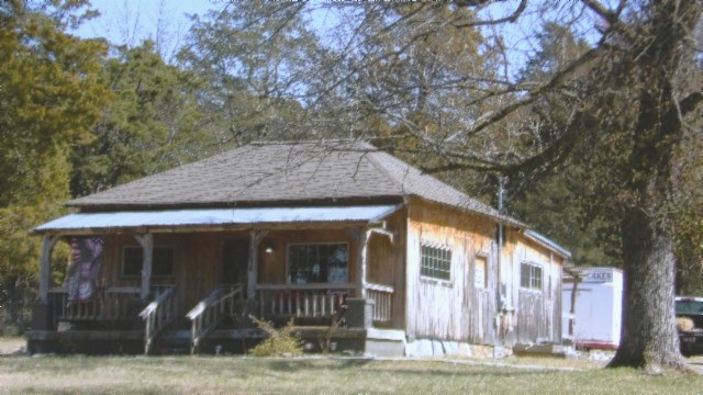 1586 Needmore Rd Property Photo 1