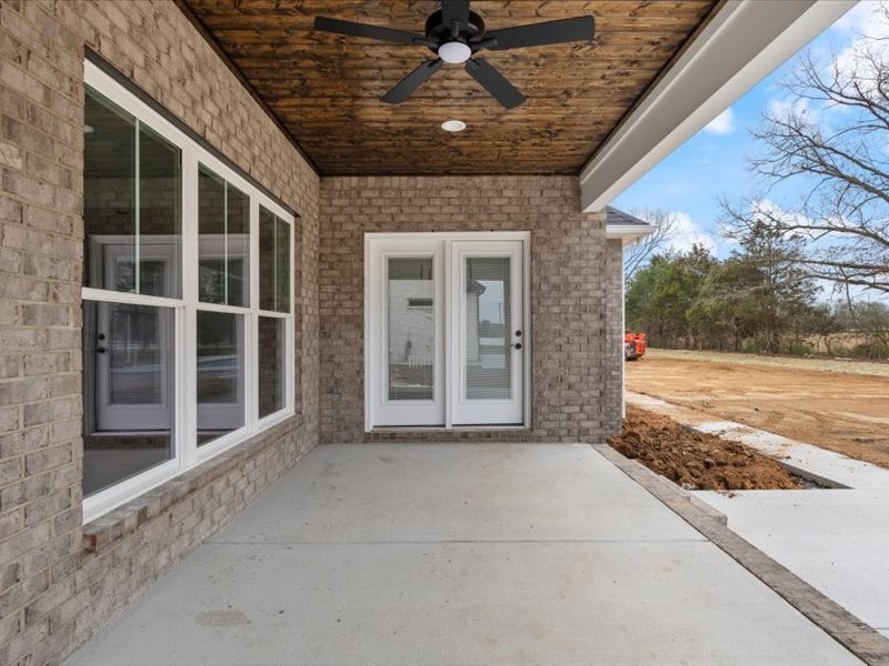 3909 Delzotto Dr Property Photo 4