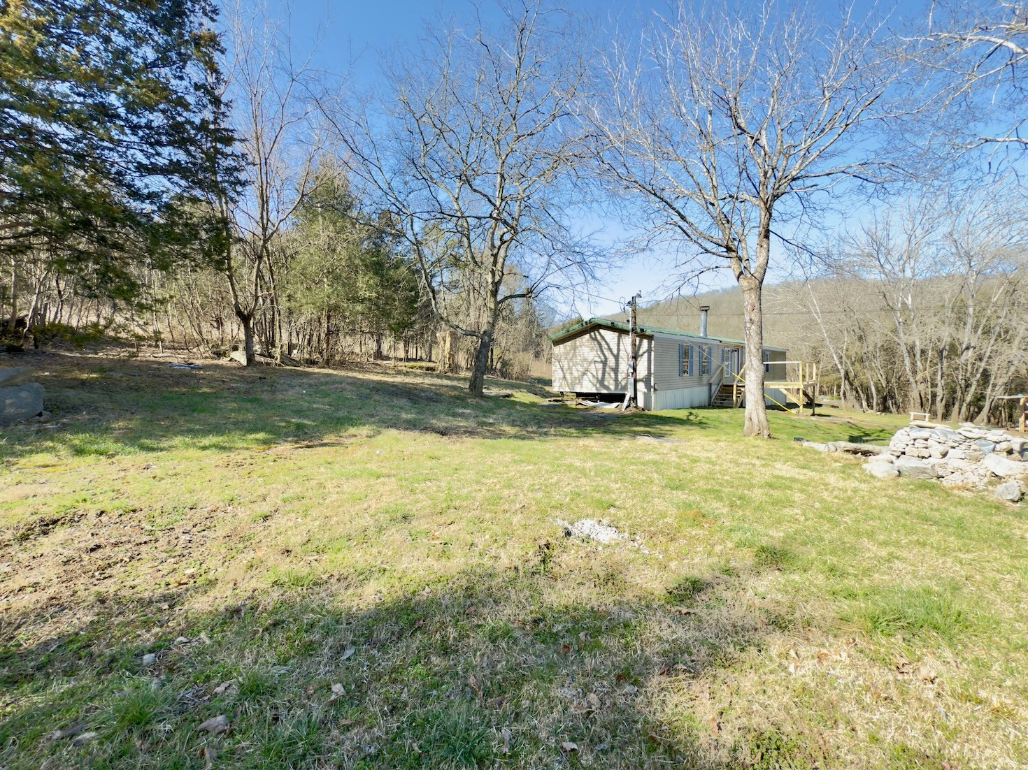 3952 Burt Burgen Rd Property Photo