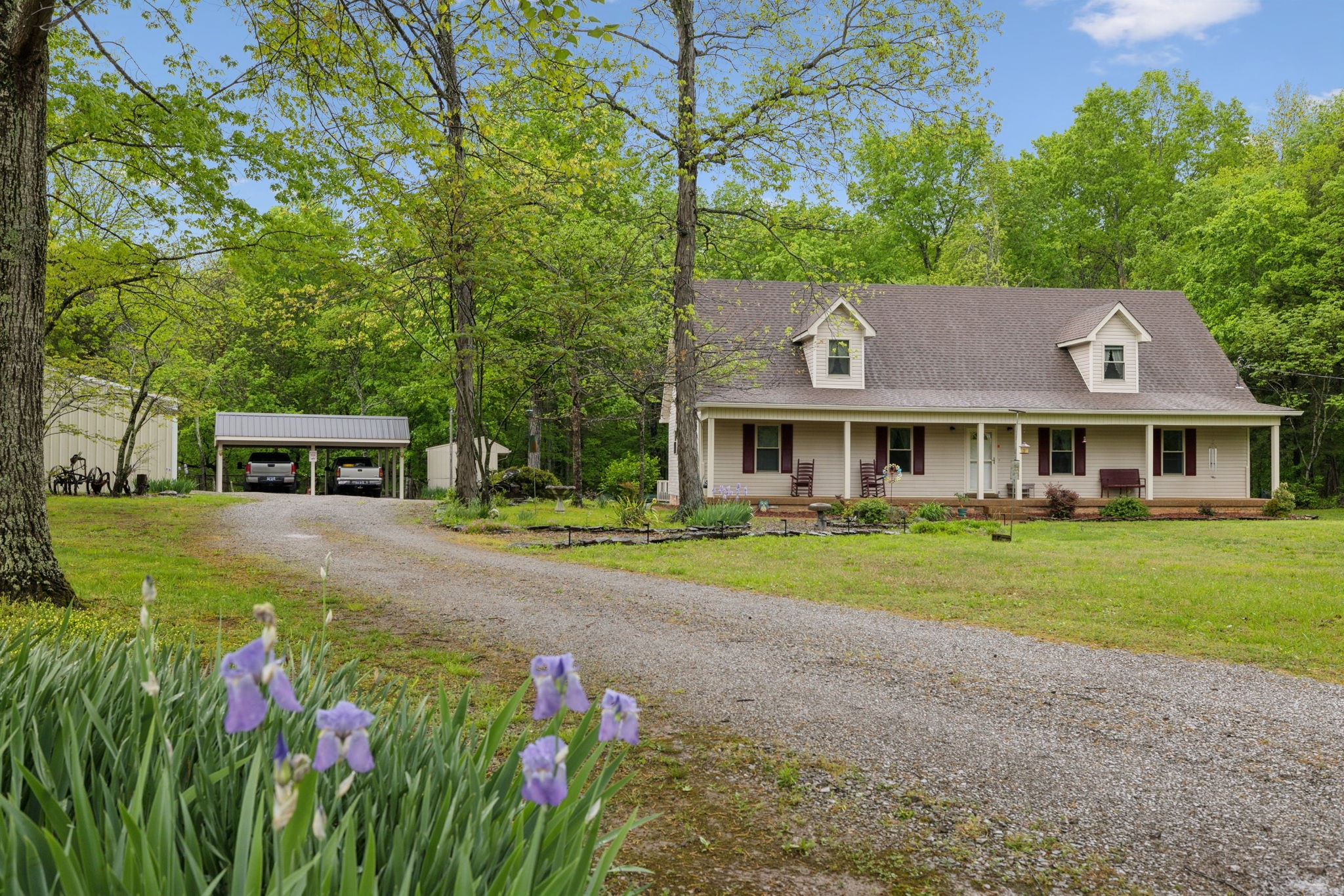 4840 Pyles Rd Property Photo