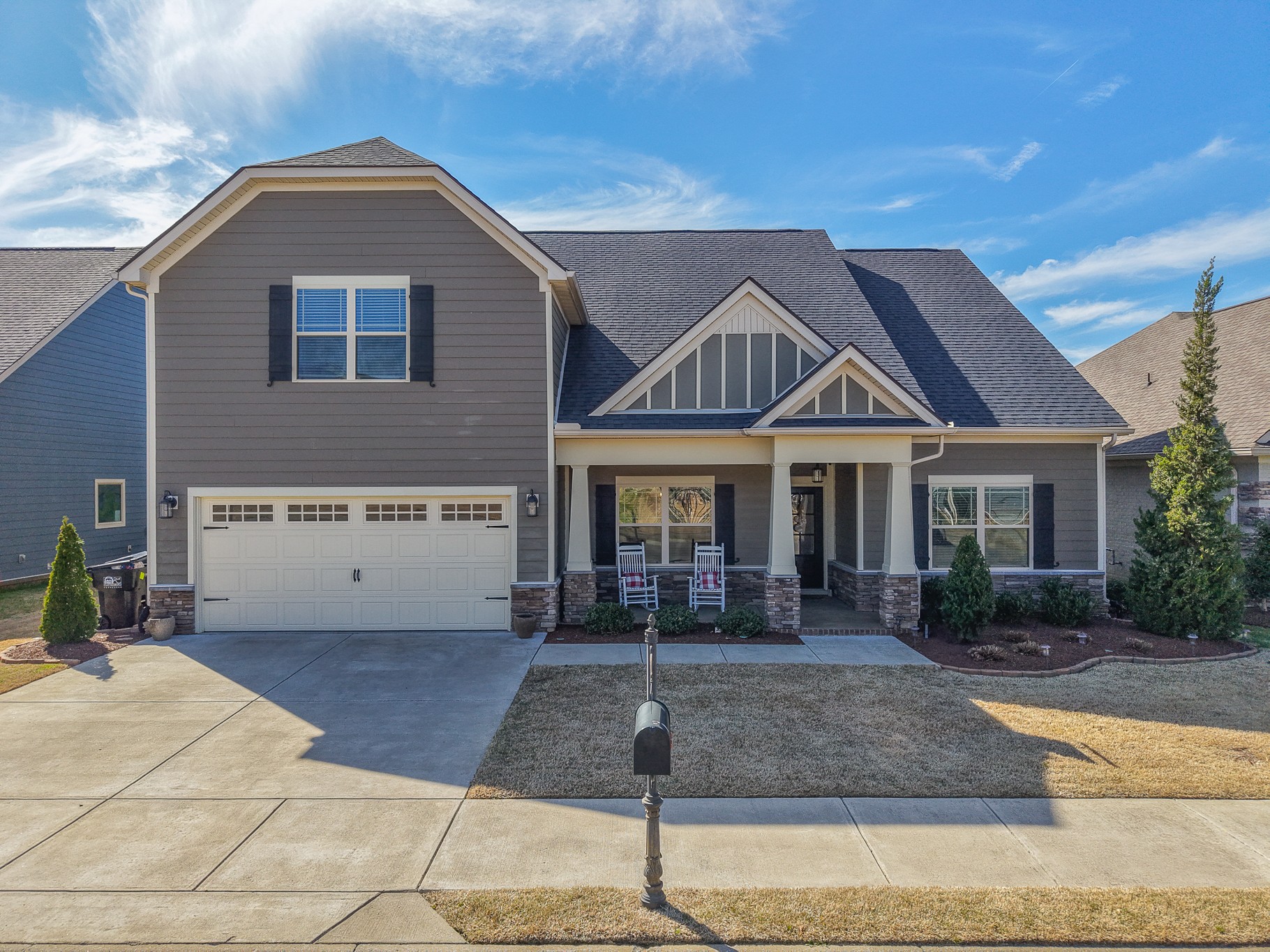 1011 Licinius Ln Property Photo 1