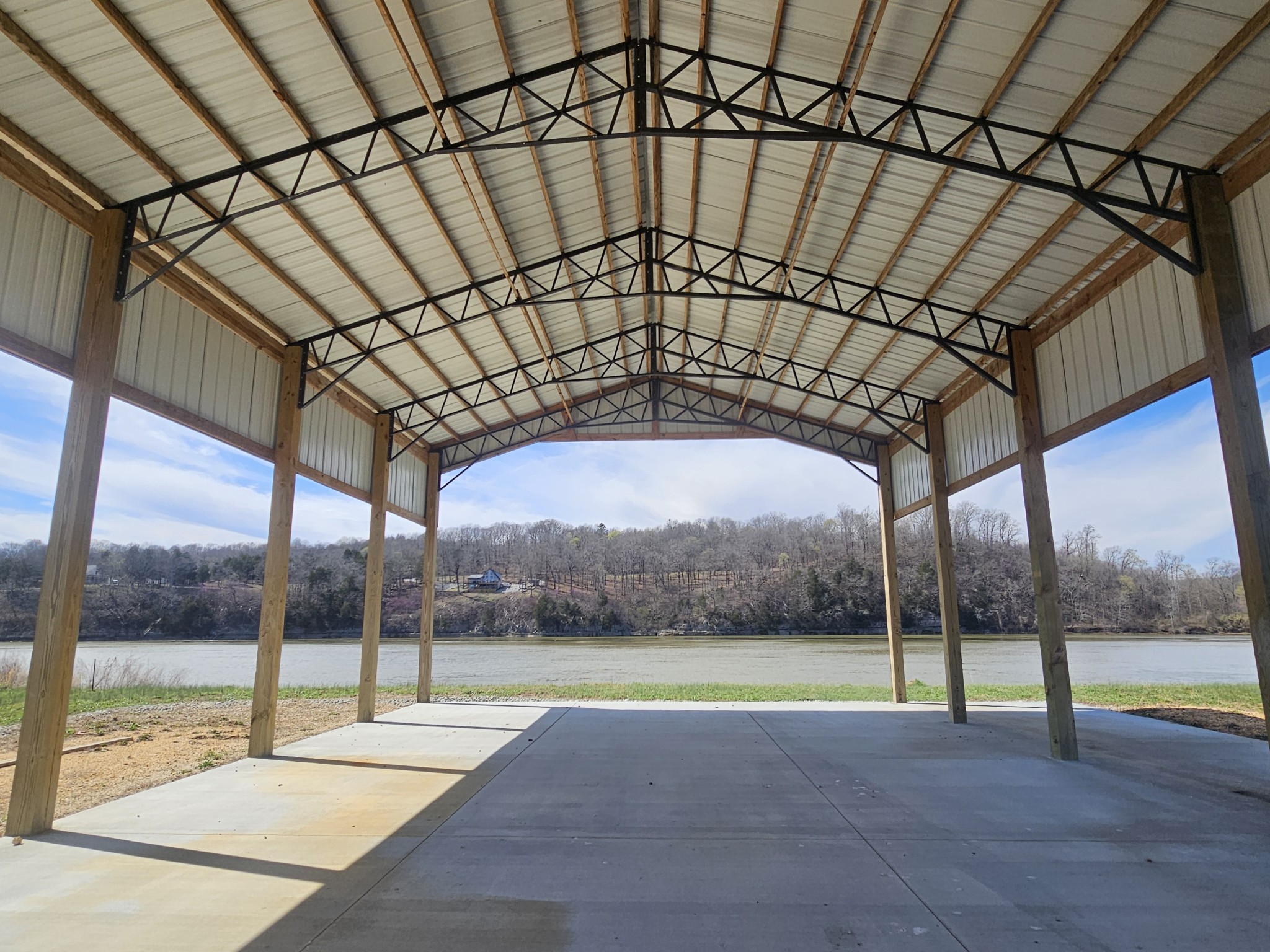 2257 Hardin Bottom River Rd Property Photo