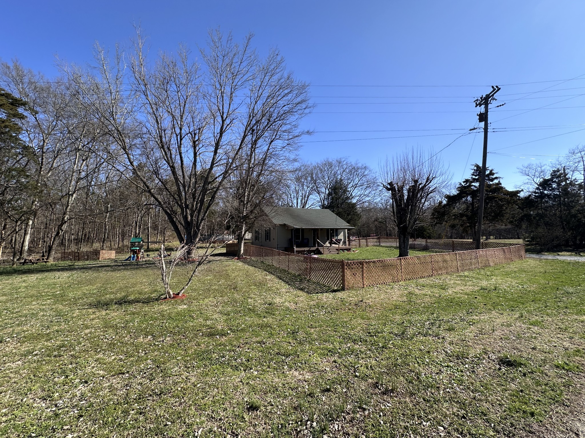 98 Buffalo Rd Property Photo