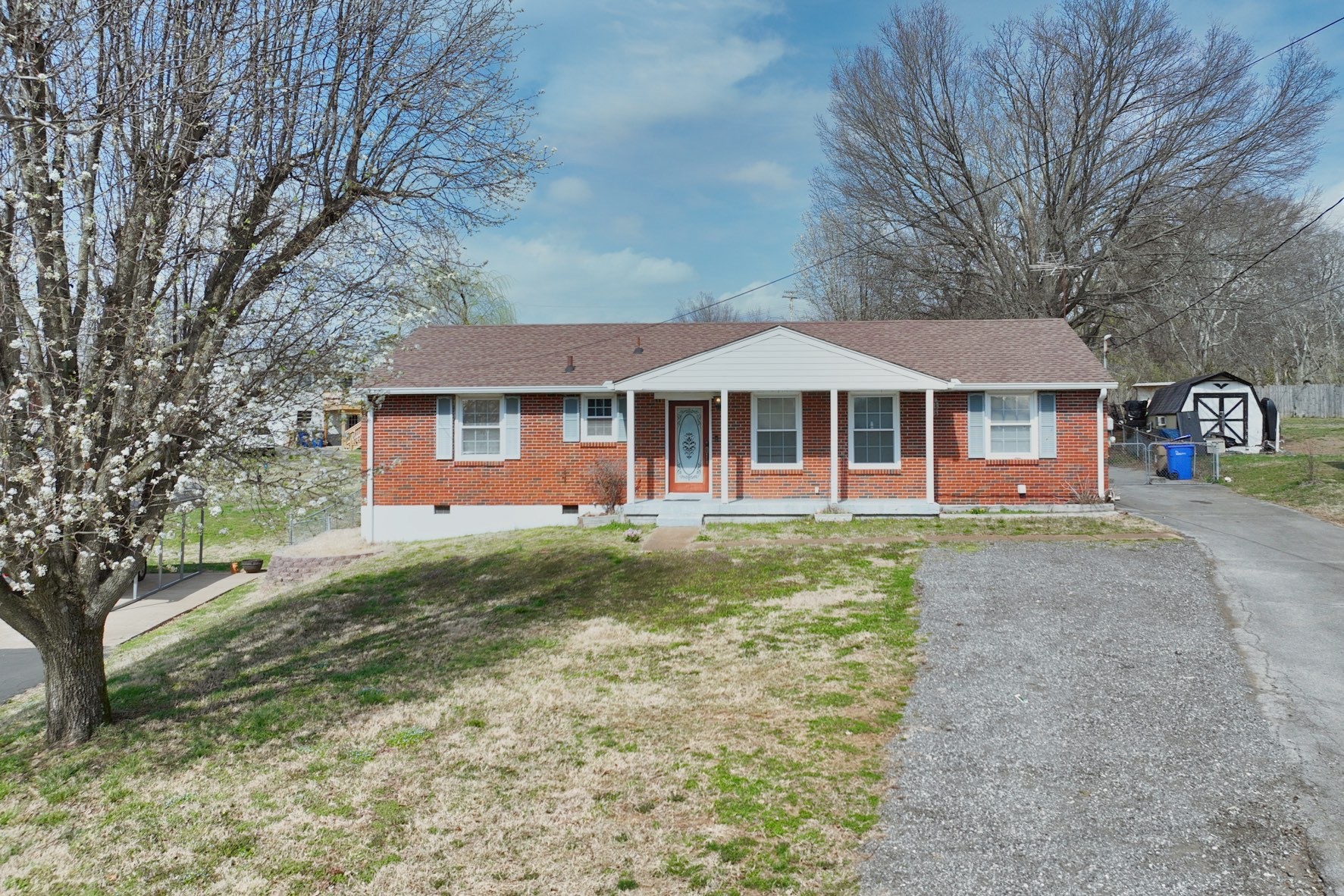 309 Melissa Dr Property Photo 1