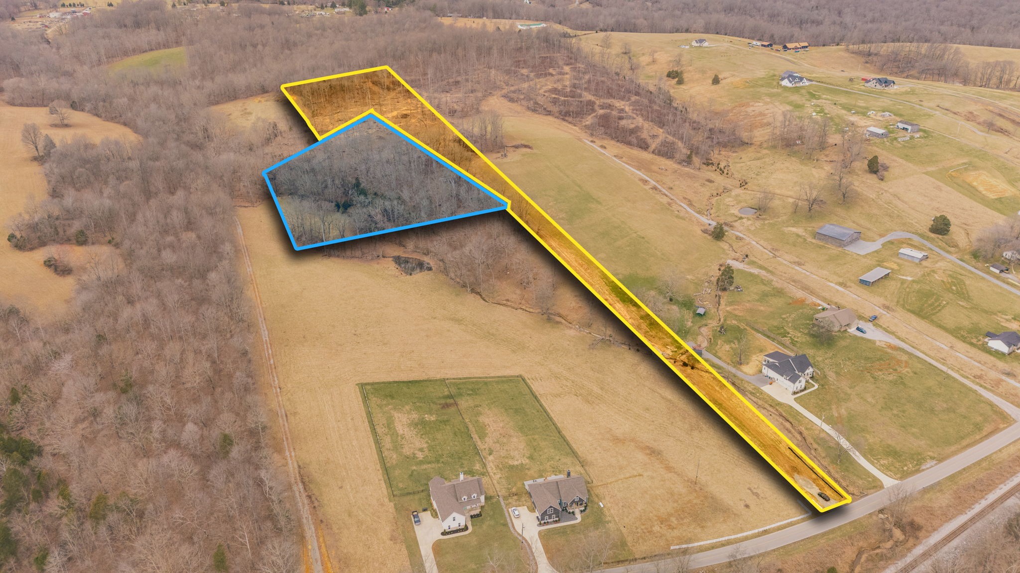 1792 Old Gallatin Rd Property Photo