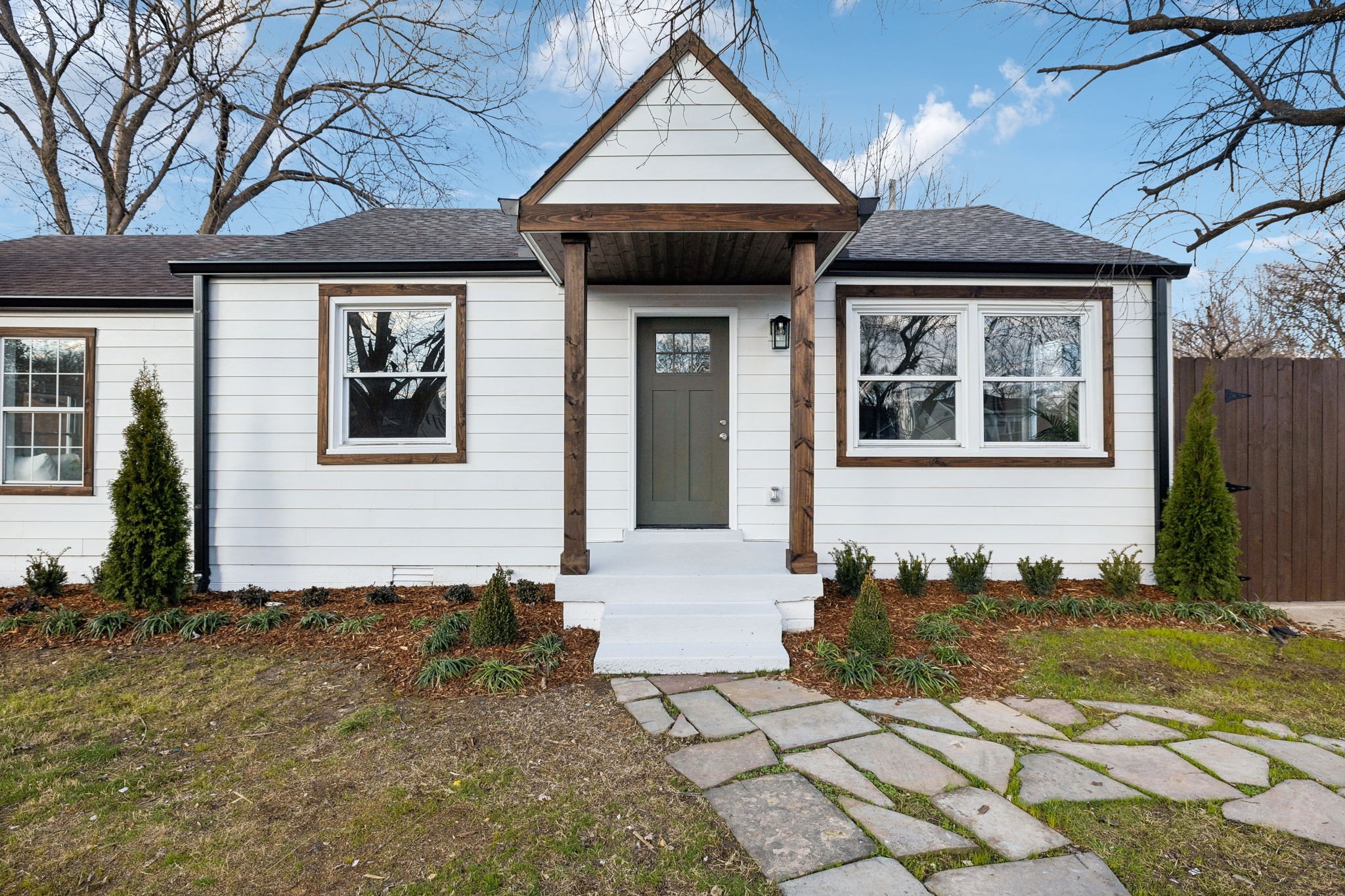1413 Sharpe Ave Property Photo