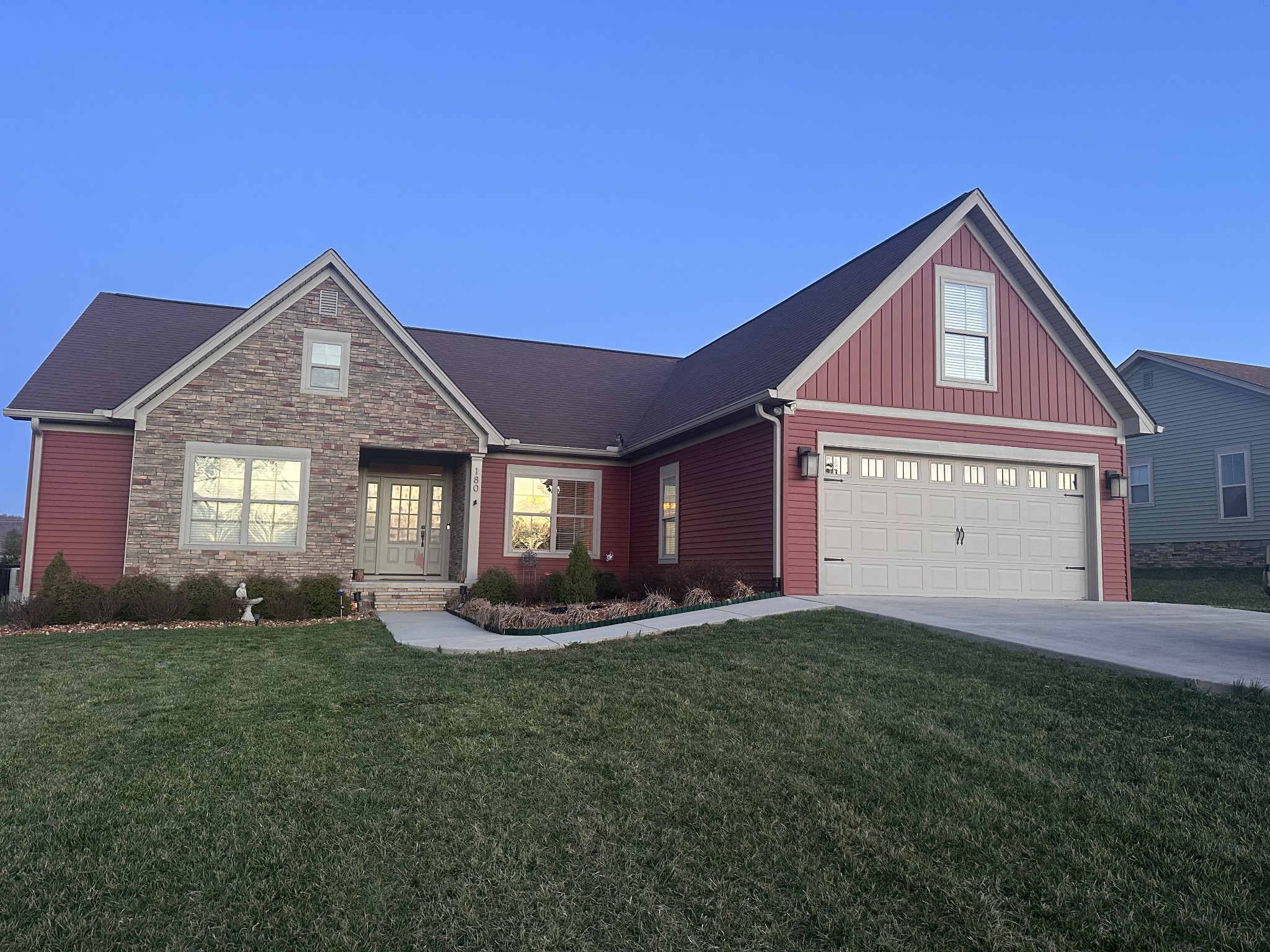180 Crooked Creek Dr Property Photo