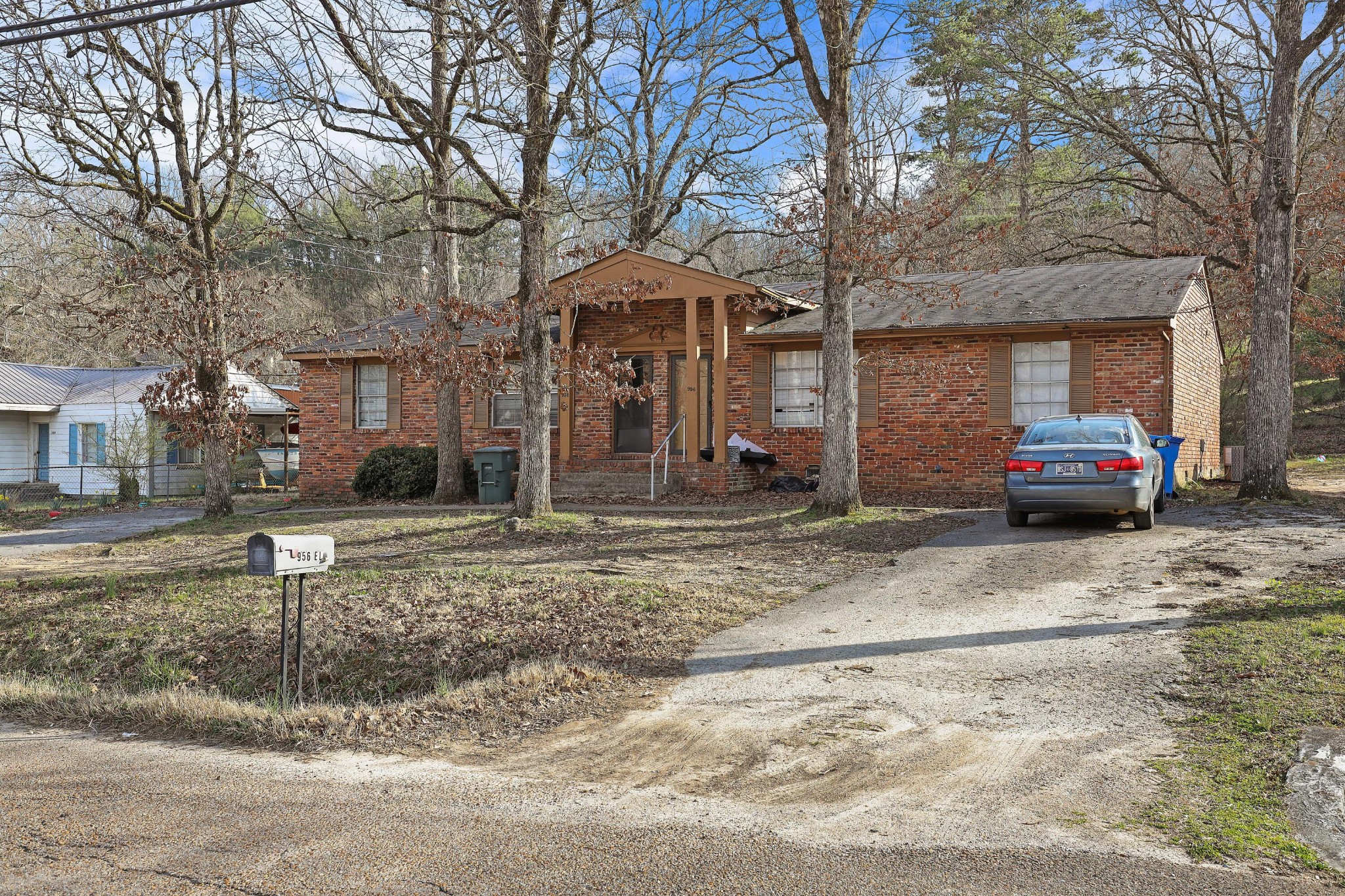 958 Ely Road Property Photo 2