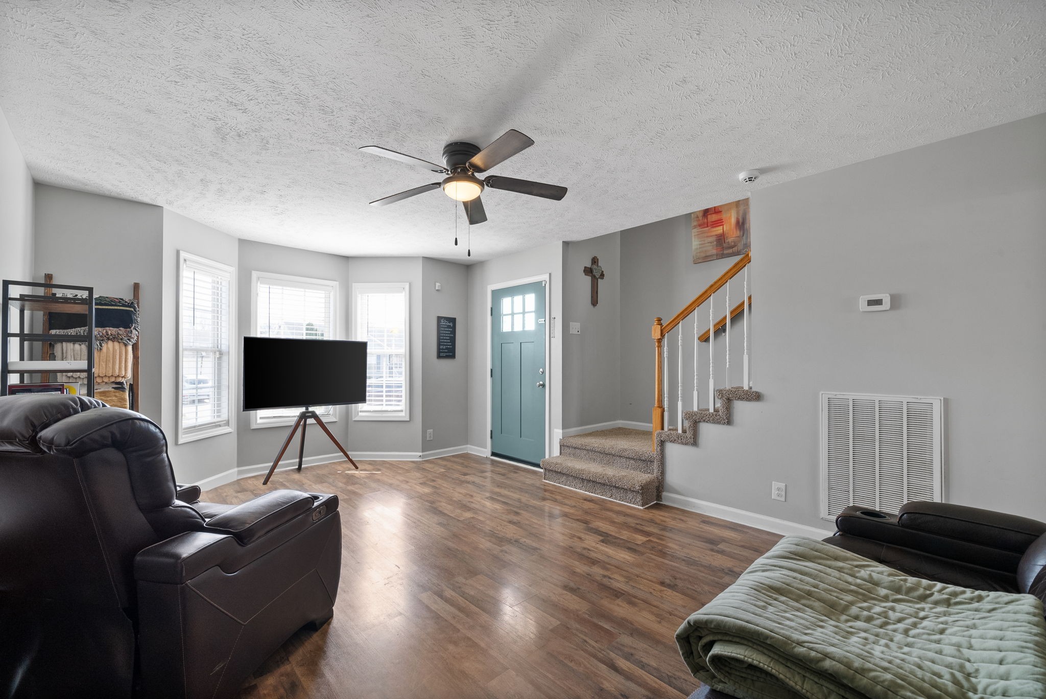 515 Fox Trot Dr Property Photo 3