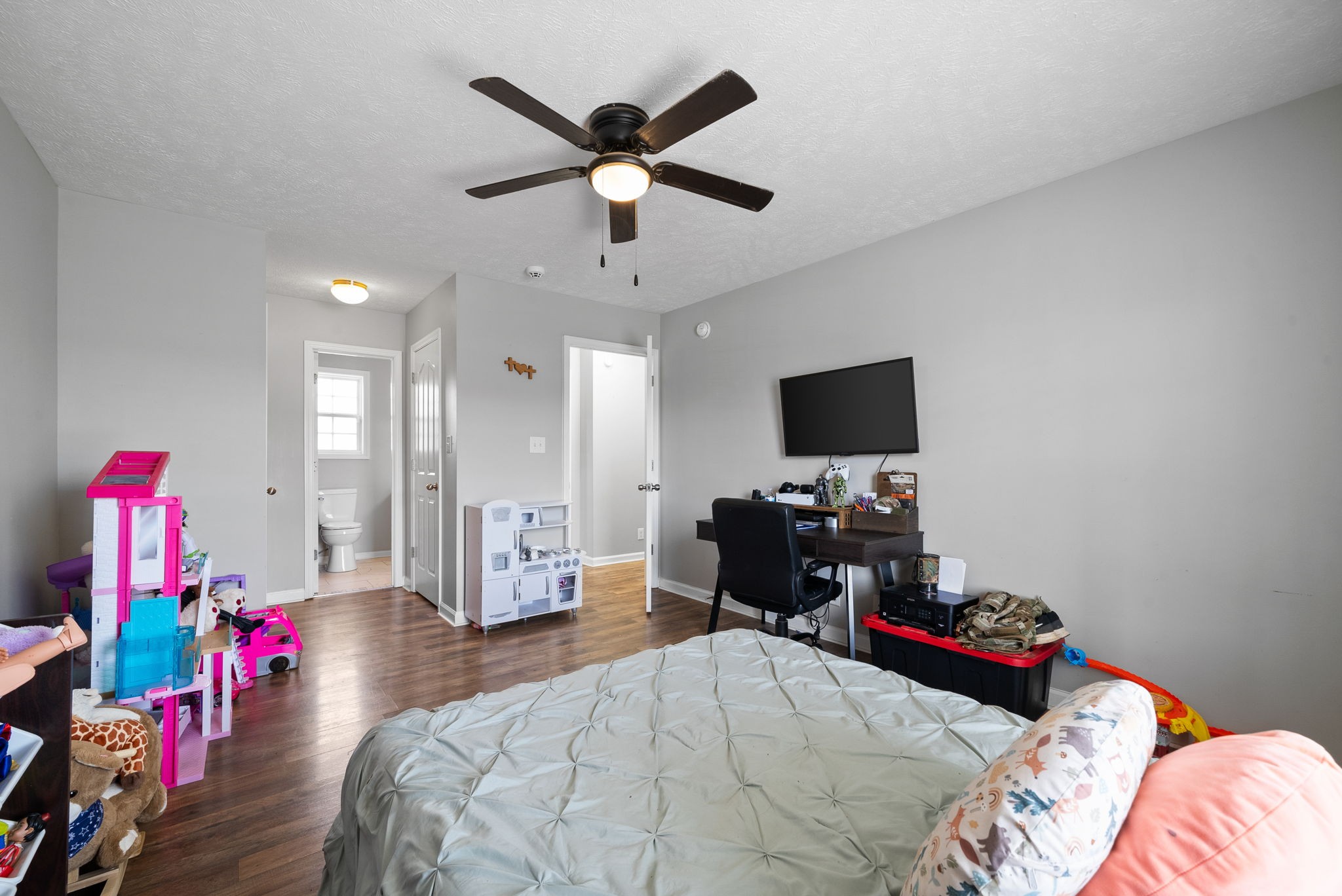 515 Fox Trot Dr Property Photo 6