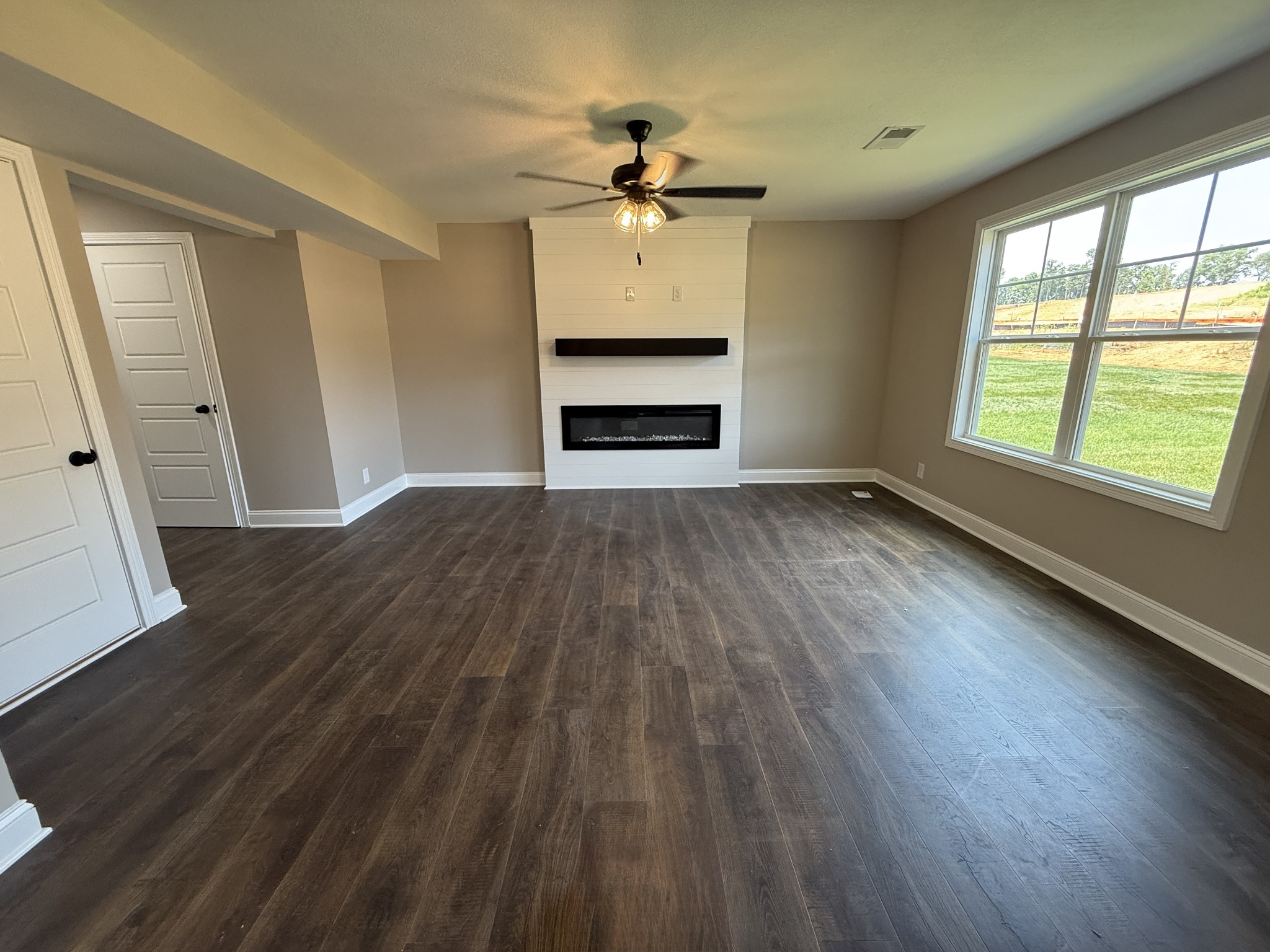 176 Cardinal Creek Property Photo 7