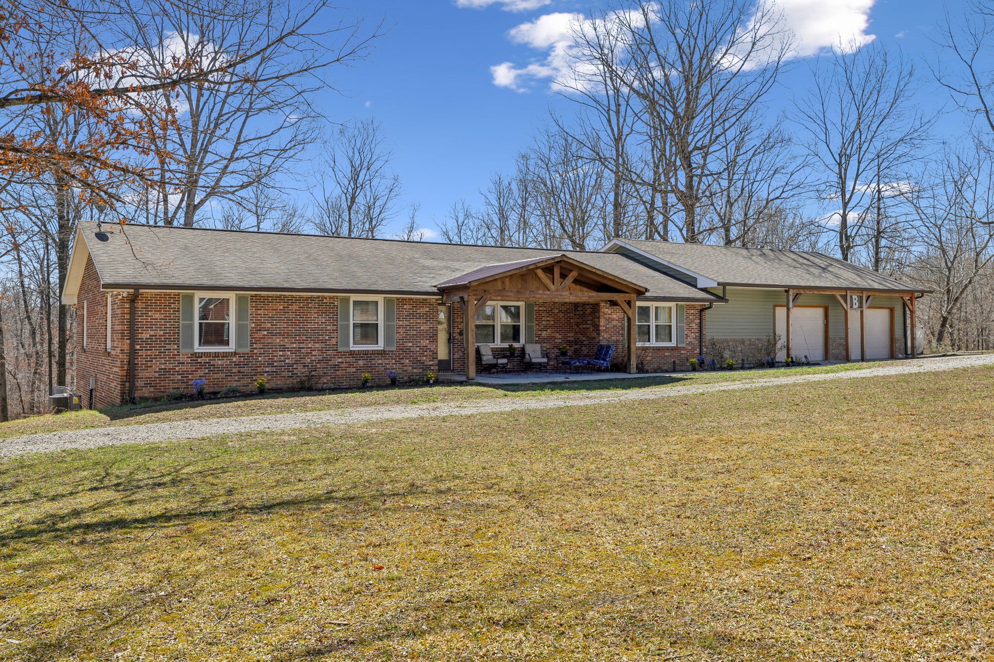 264 Rouse Rd Property Photo