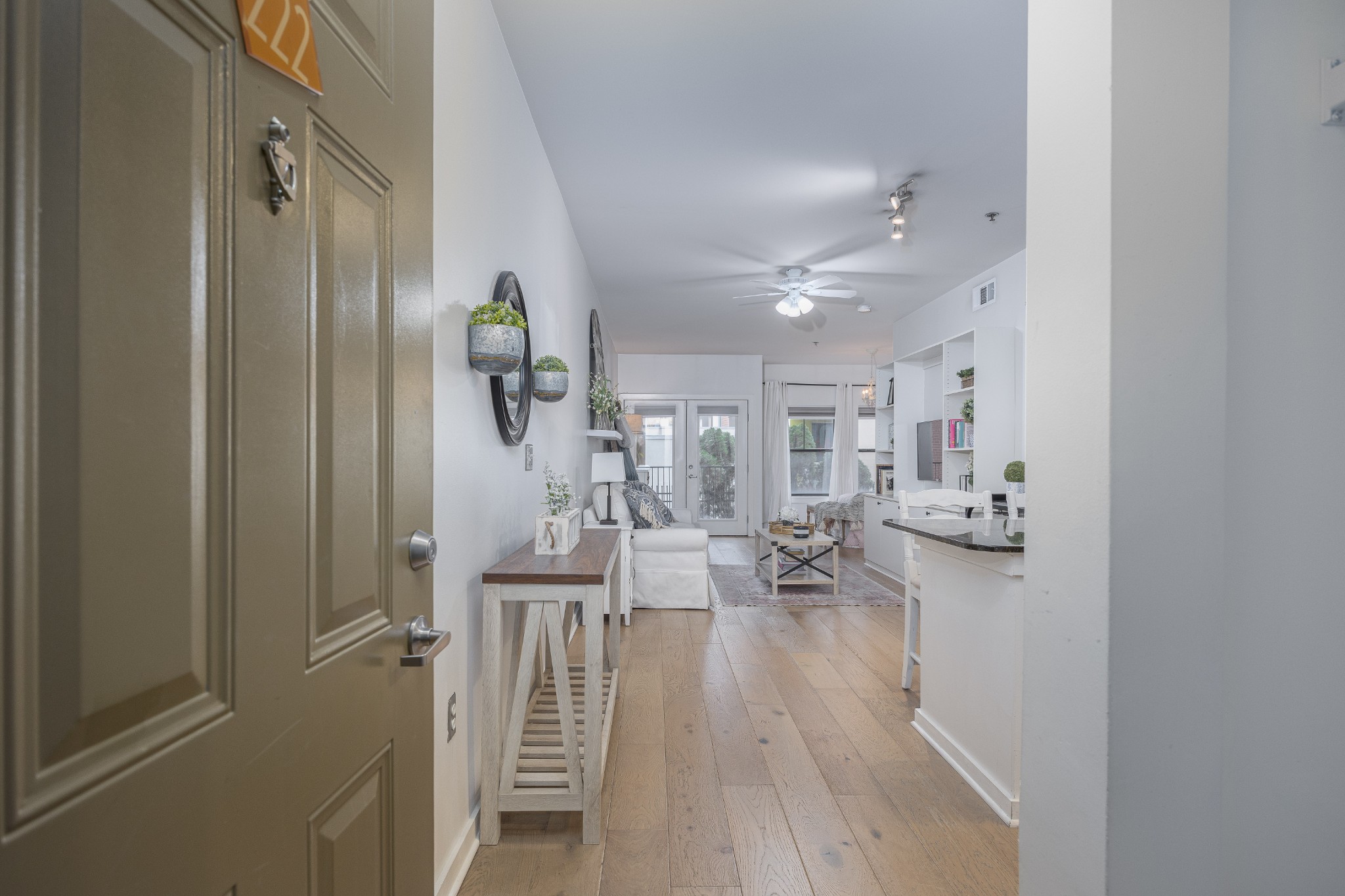 1803 Broadway Property Photo 3