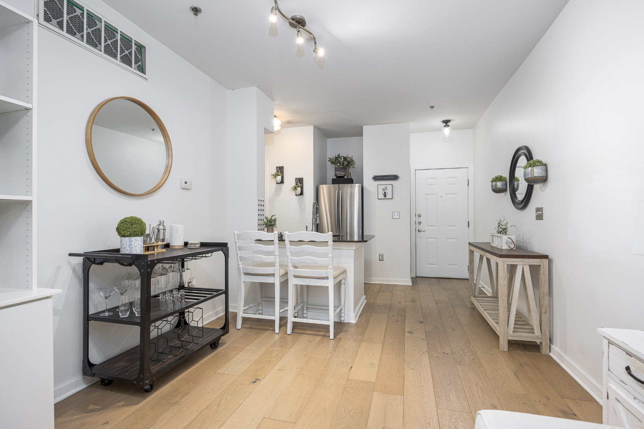 1803 Broadway Property Photo 4