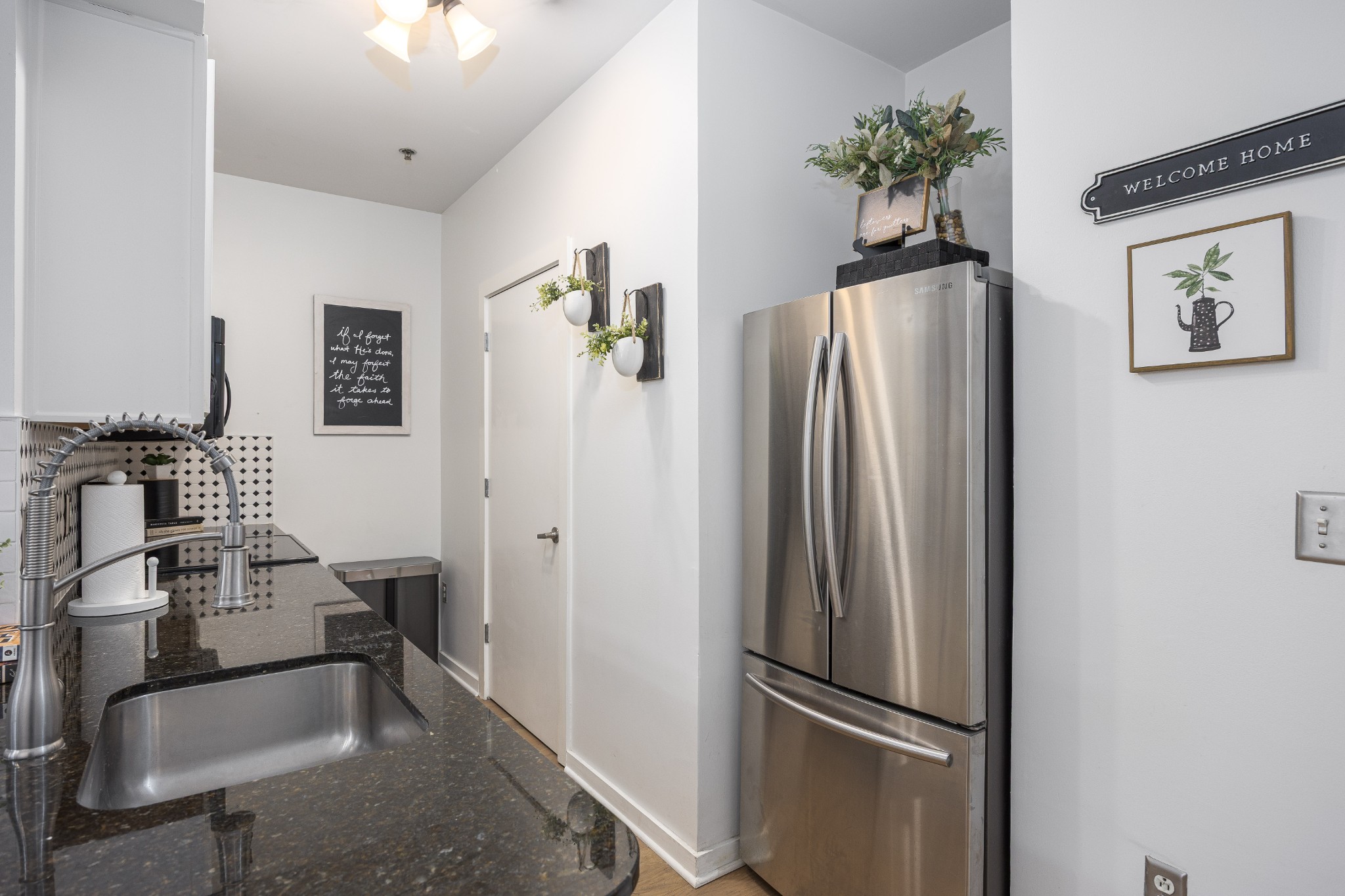 1803 Broadway Property Photo 7