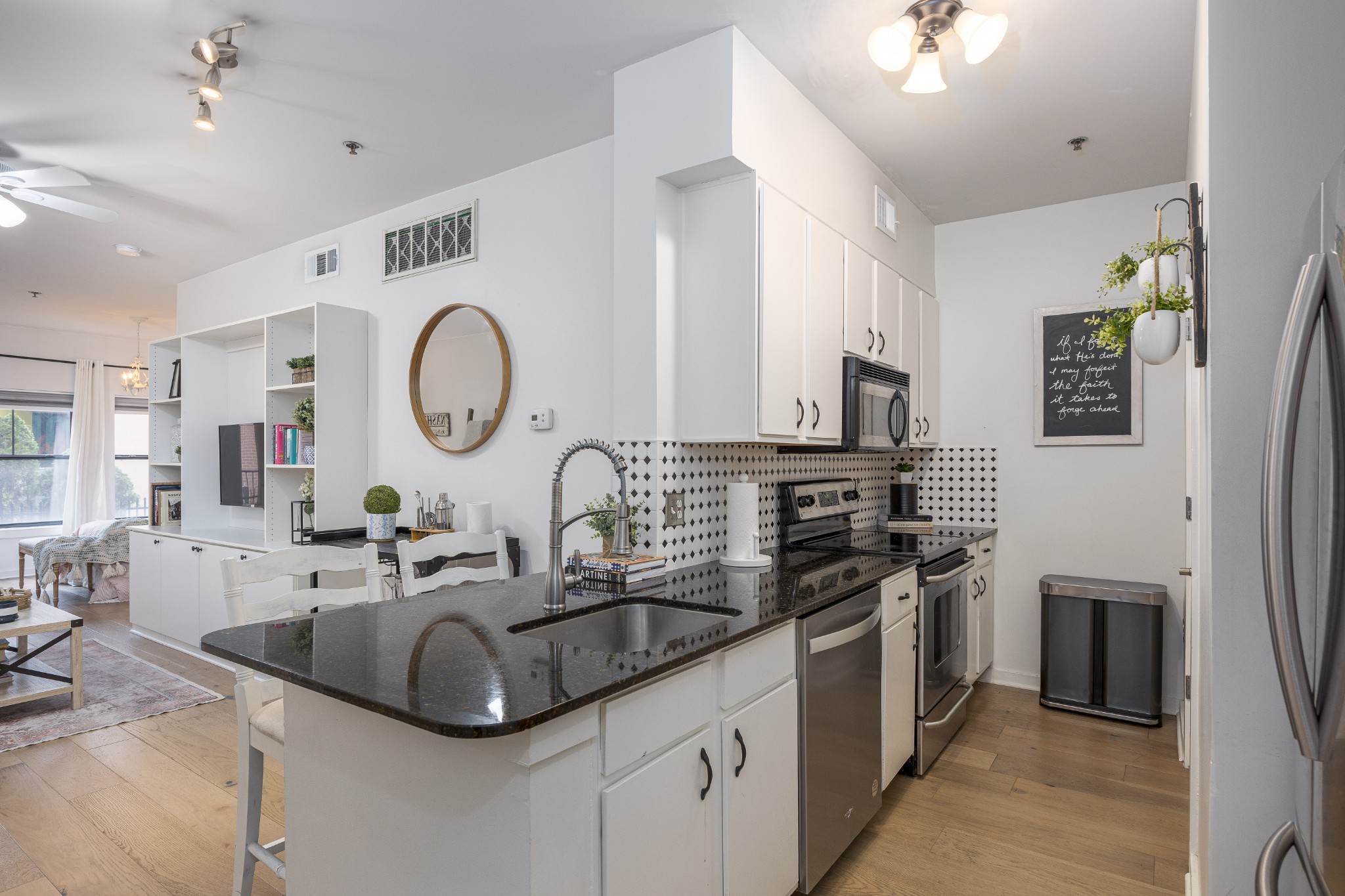 1803 Broadway Property Photo 9