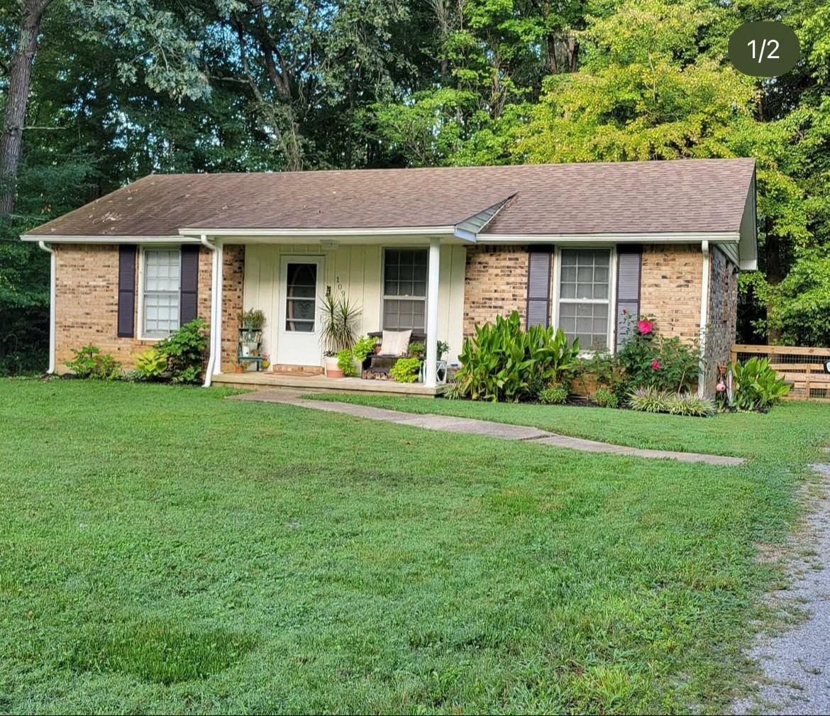 109 Robin Hood Rd Property Photo 1