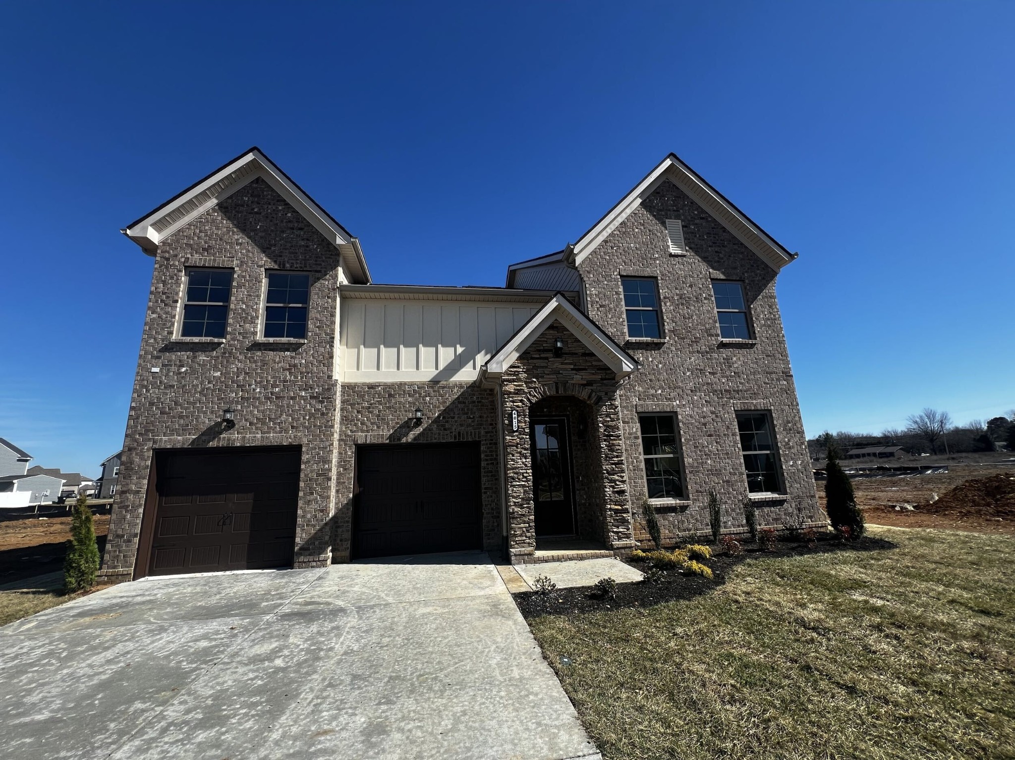 138 Glacier Way Property Photo 1