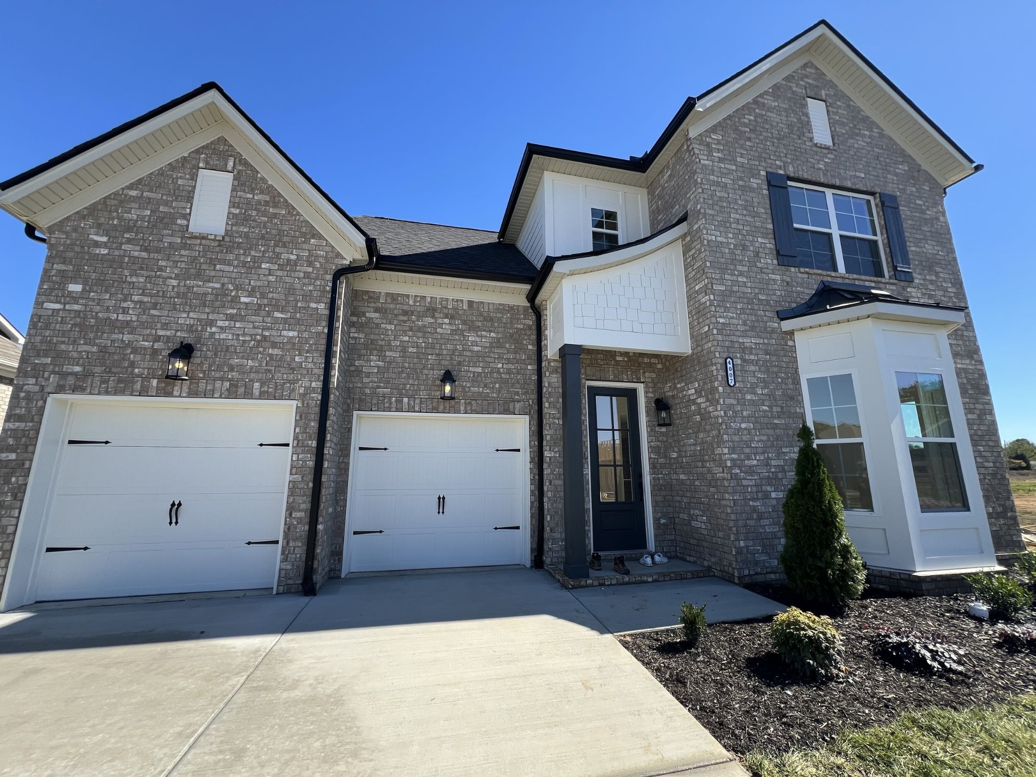 229 Land Breeze Drive Property Photo 1