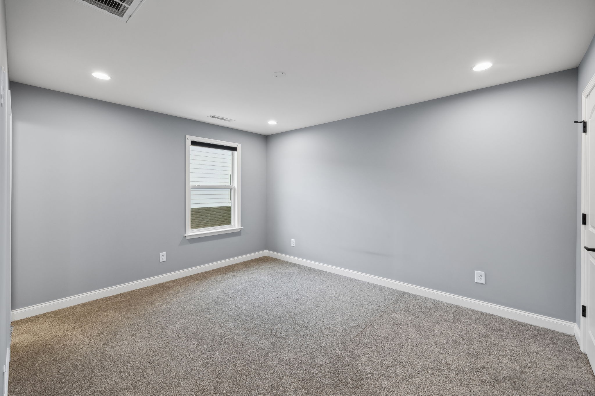 5451 Ayana Dr Property Photo 17