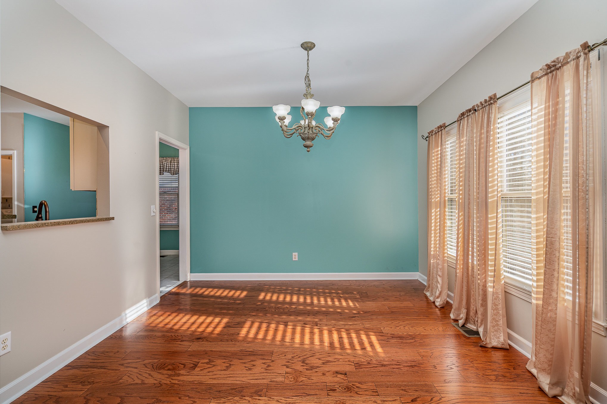 5521 Peninsula Park Lndg Property Photo 8