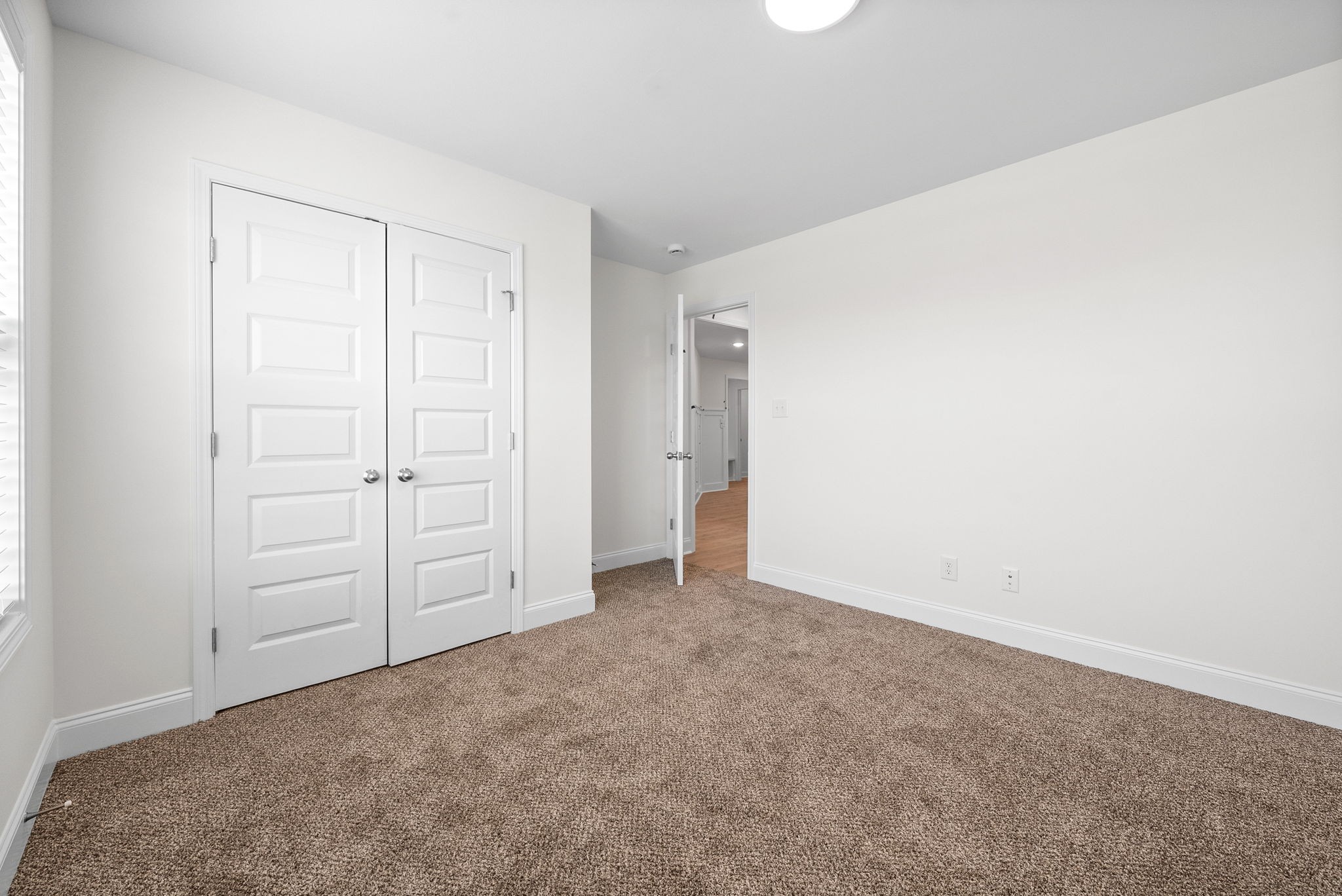 1239 Iris Glen Dr Property Photo 22