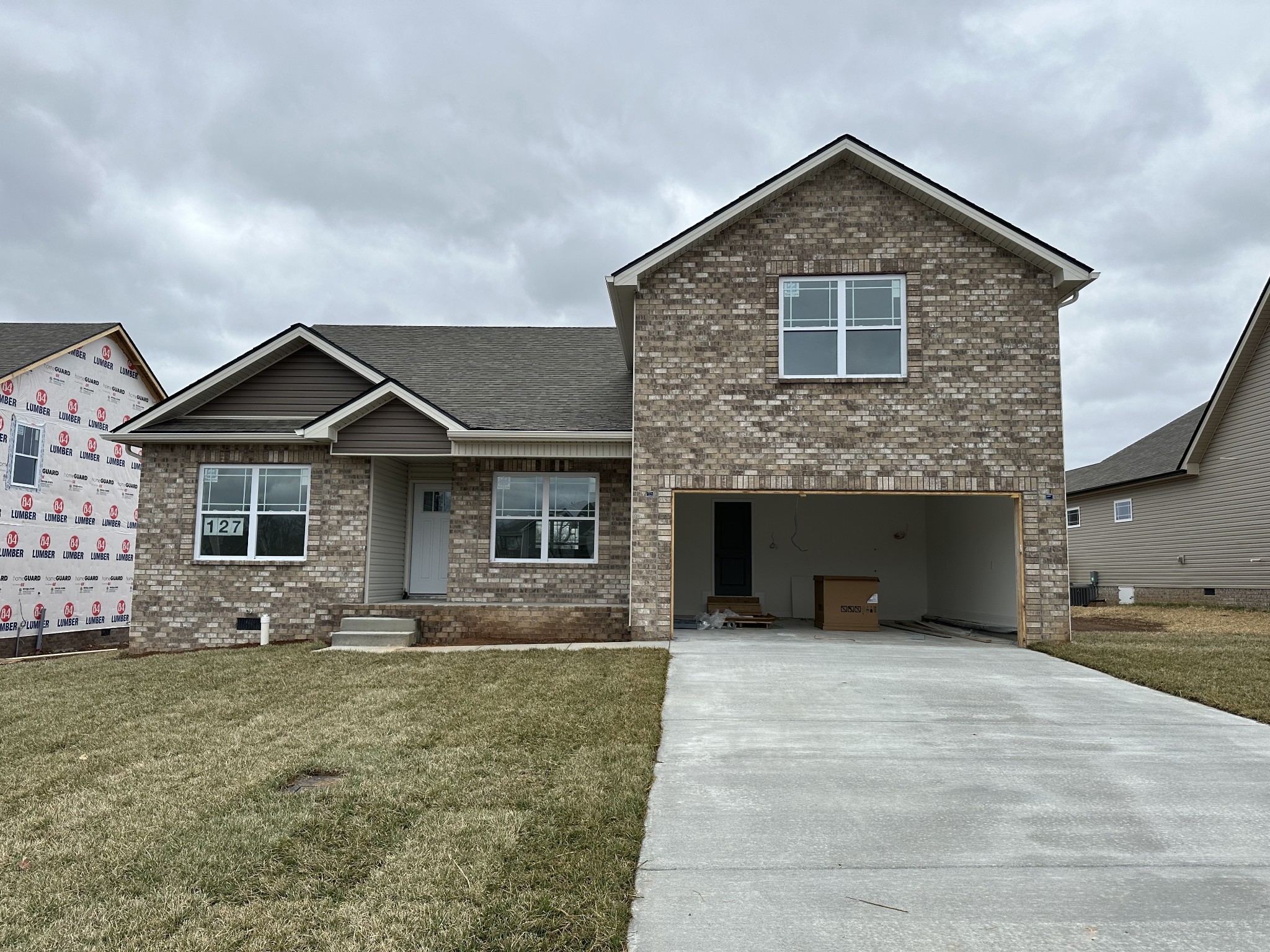 1235 Iris Glen Dr Property Photo 1