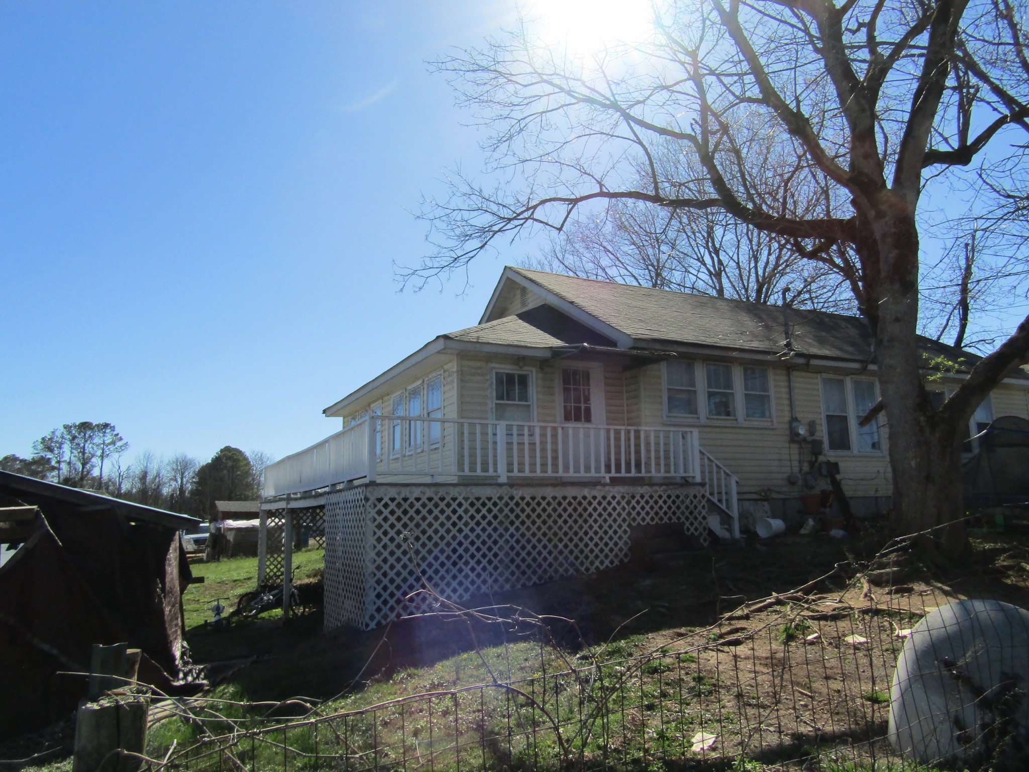 803 Mill St Property Photo 4