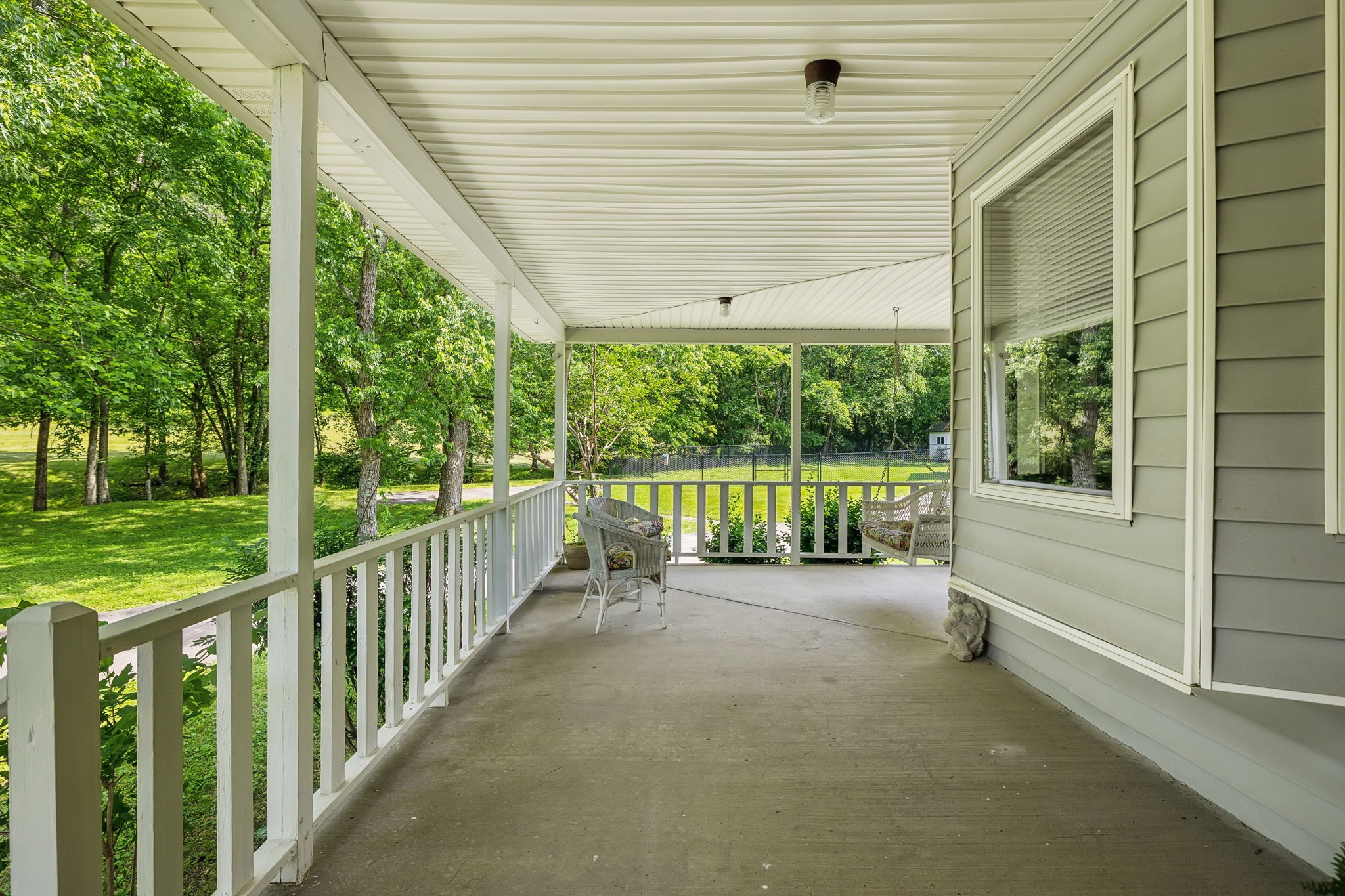 750 Vernon Rd Property Photo 5