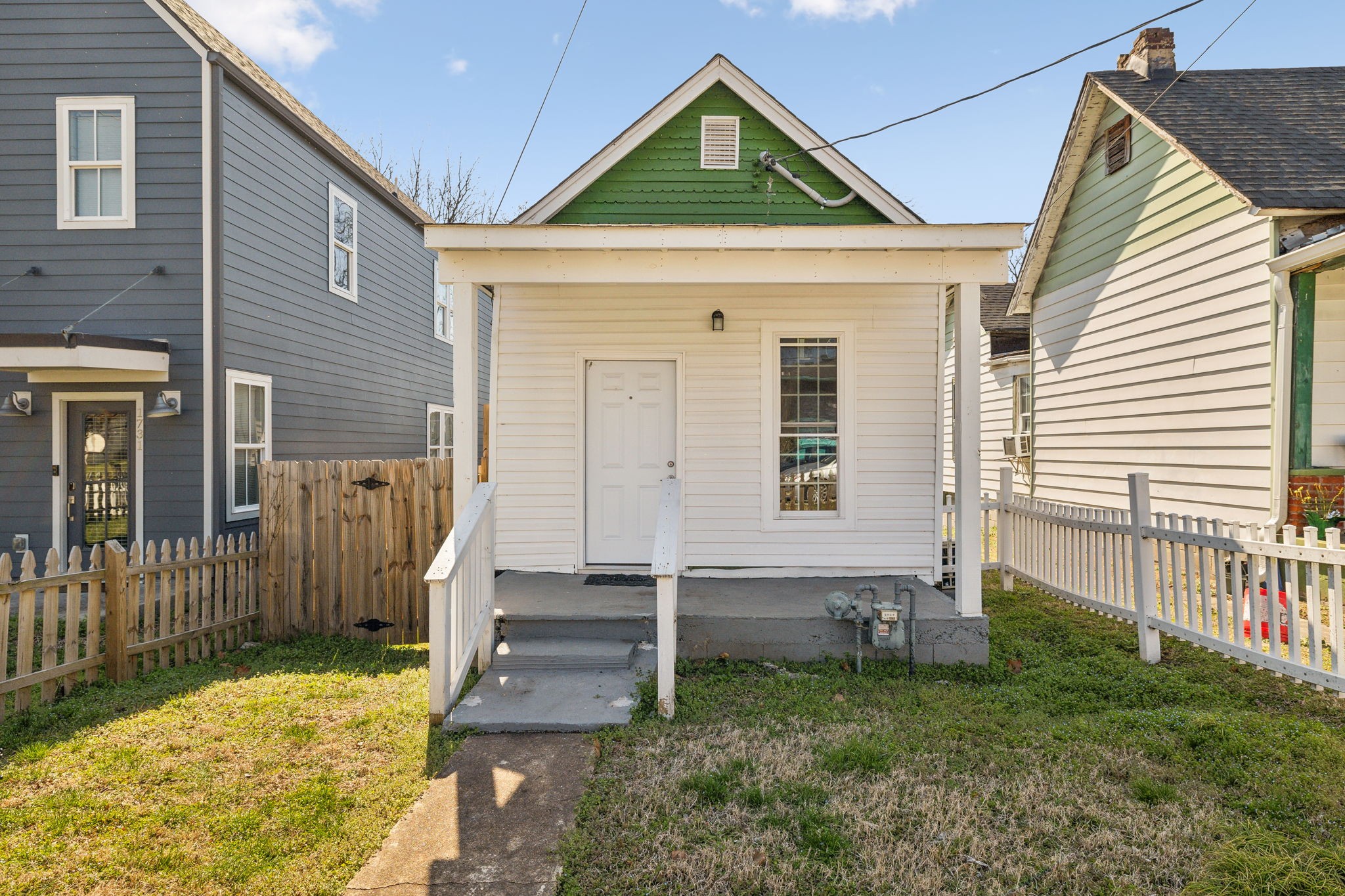 1733 14th Ave, N Property Photo