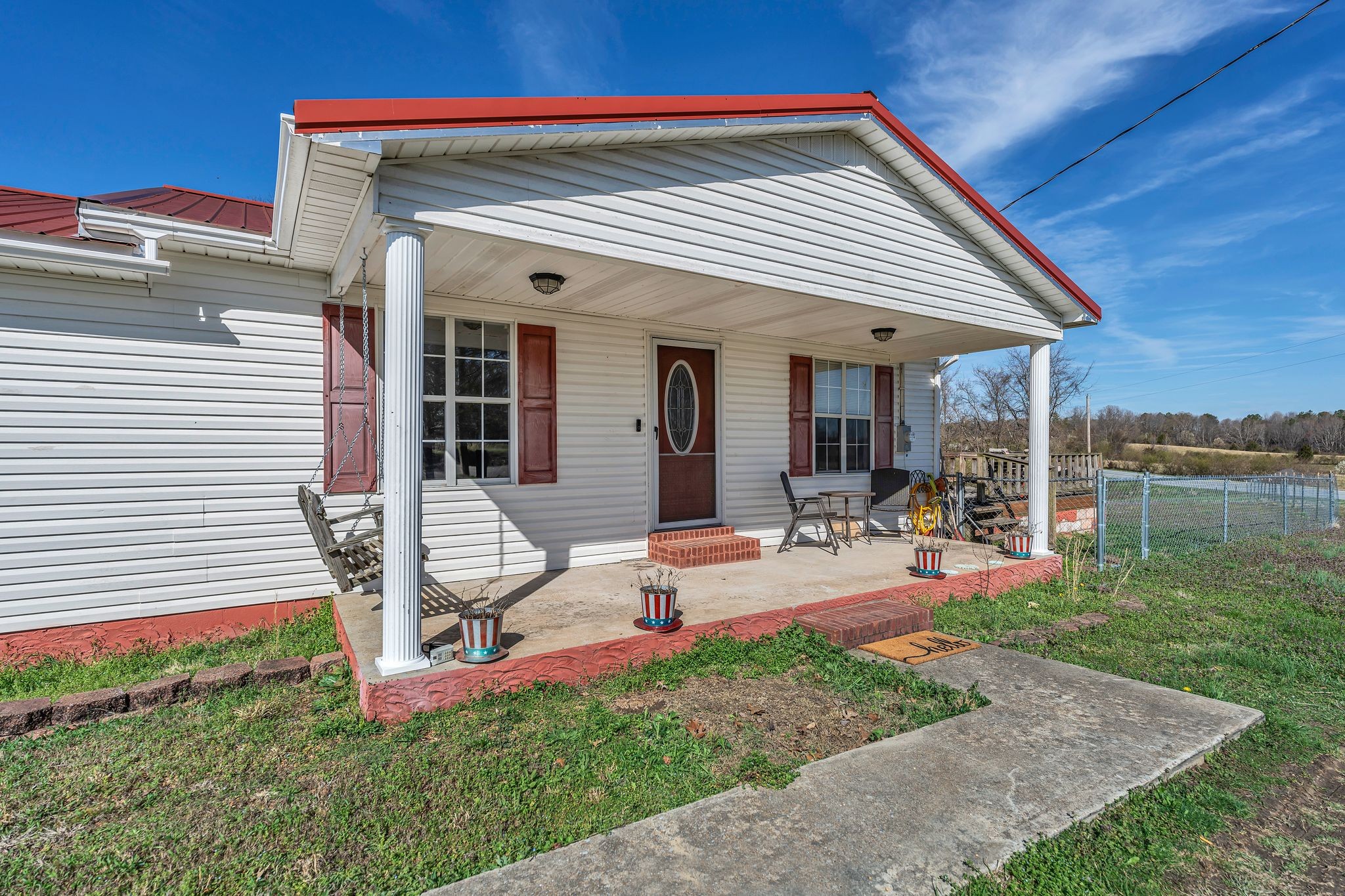 619 Revilo Rd Property Photo 4