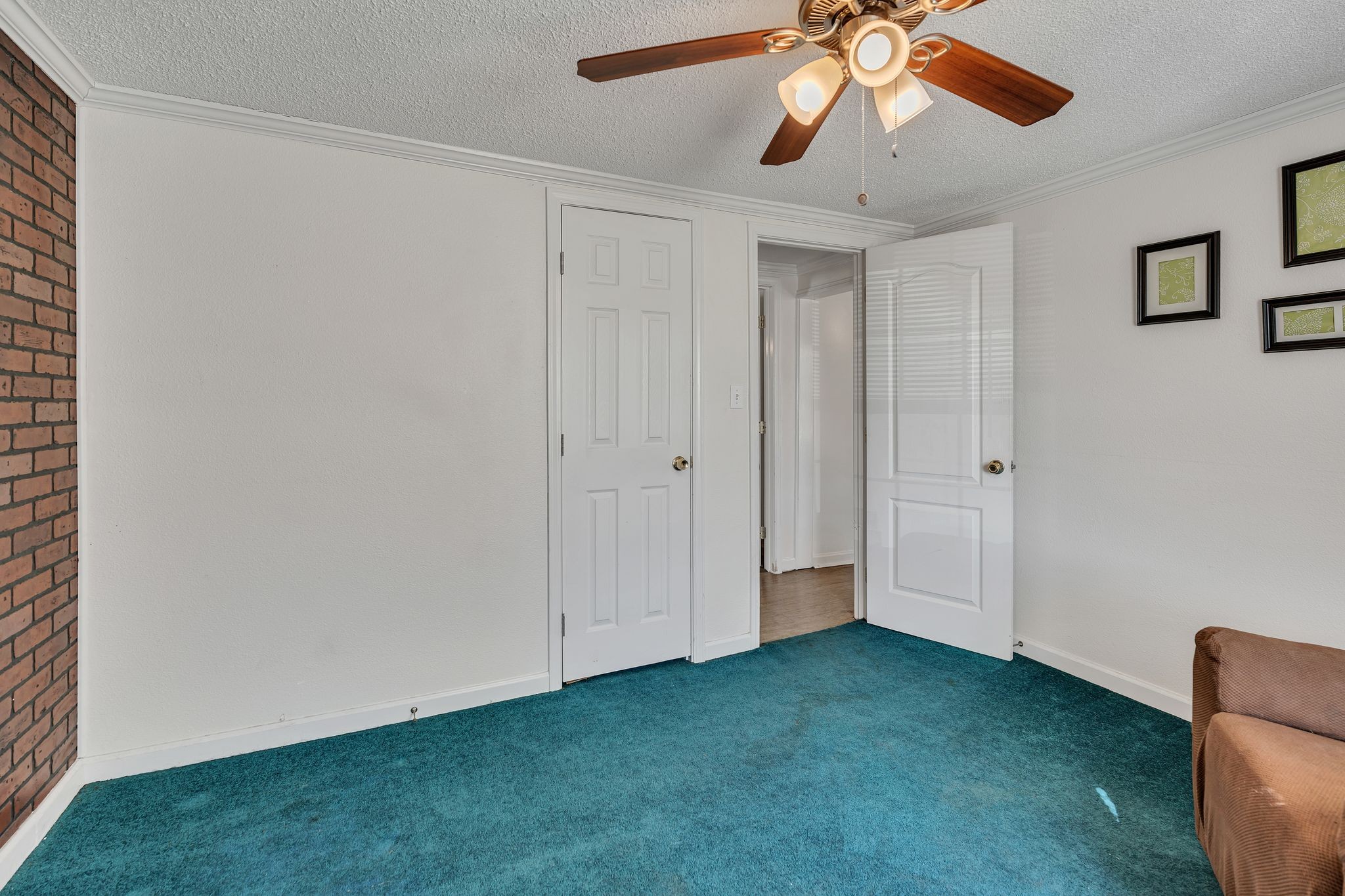 619 Revilo Rd Property Photo 9