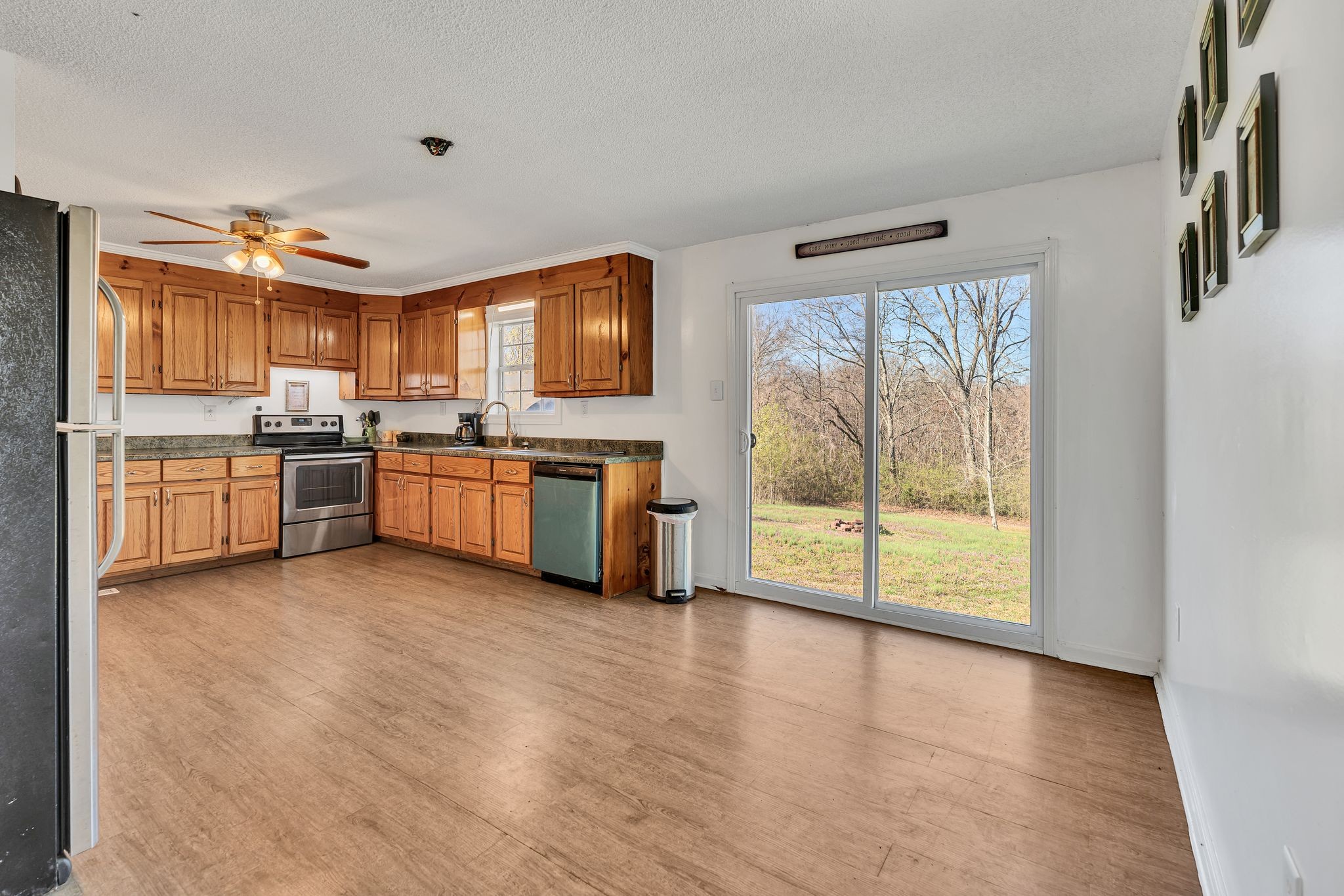 619 Revilo Rd Property Photo 16