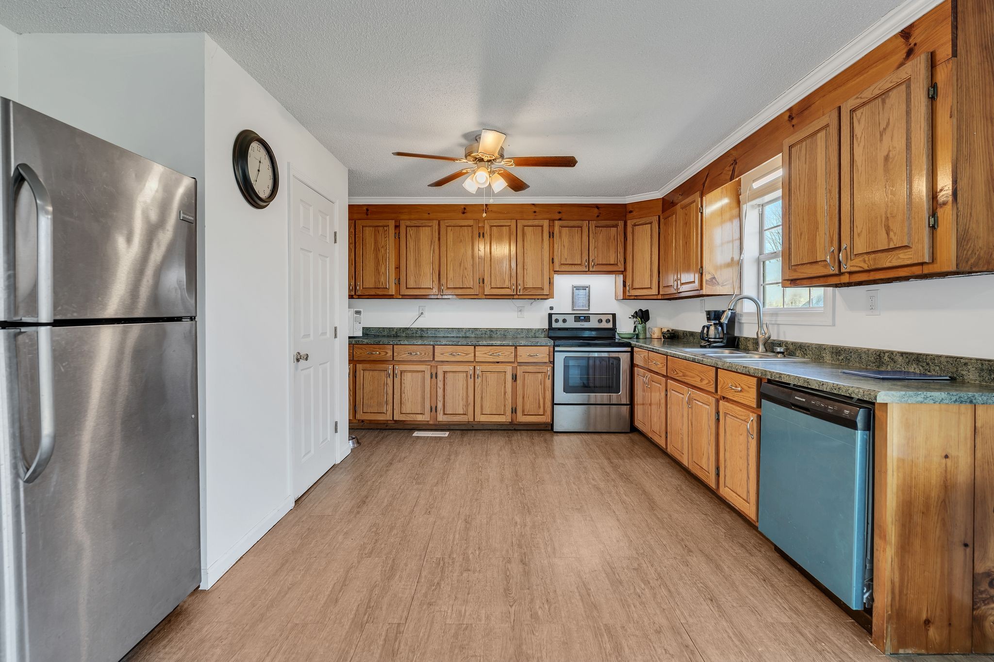 619 Revilo Rd Property Photo 18