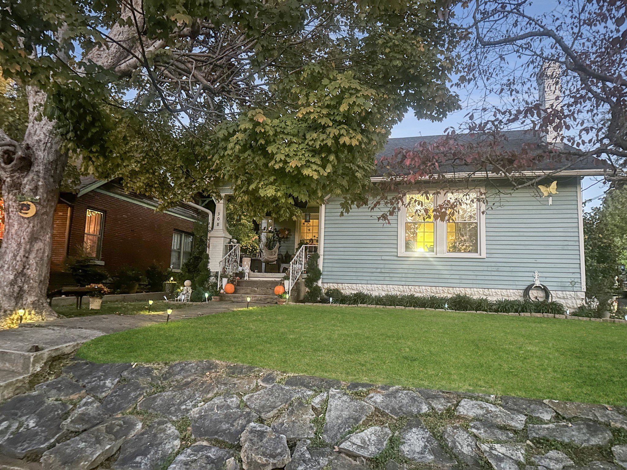 308 Walnut St Property Photo